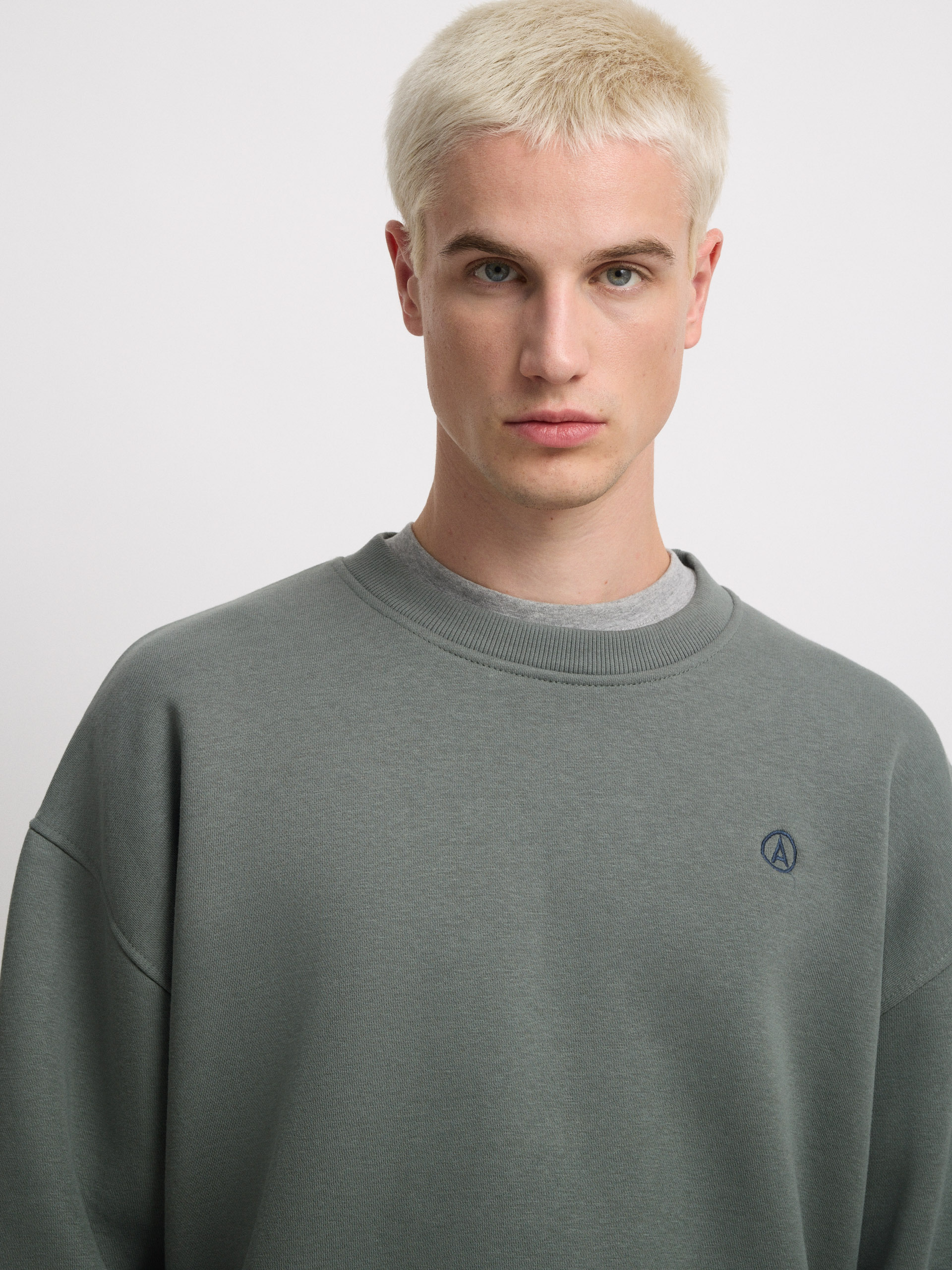 SUDADERA BASICA OVERSIZE
