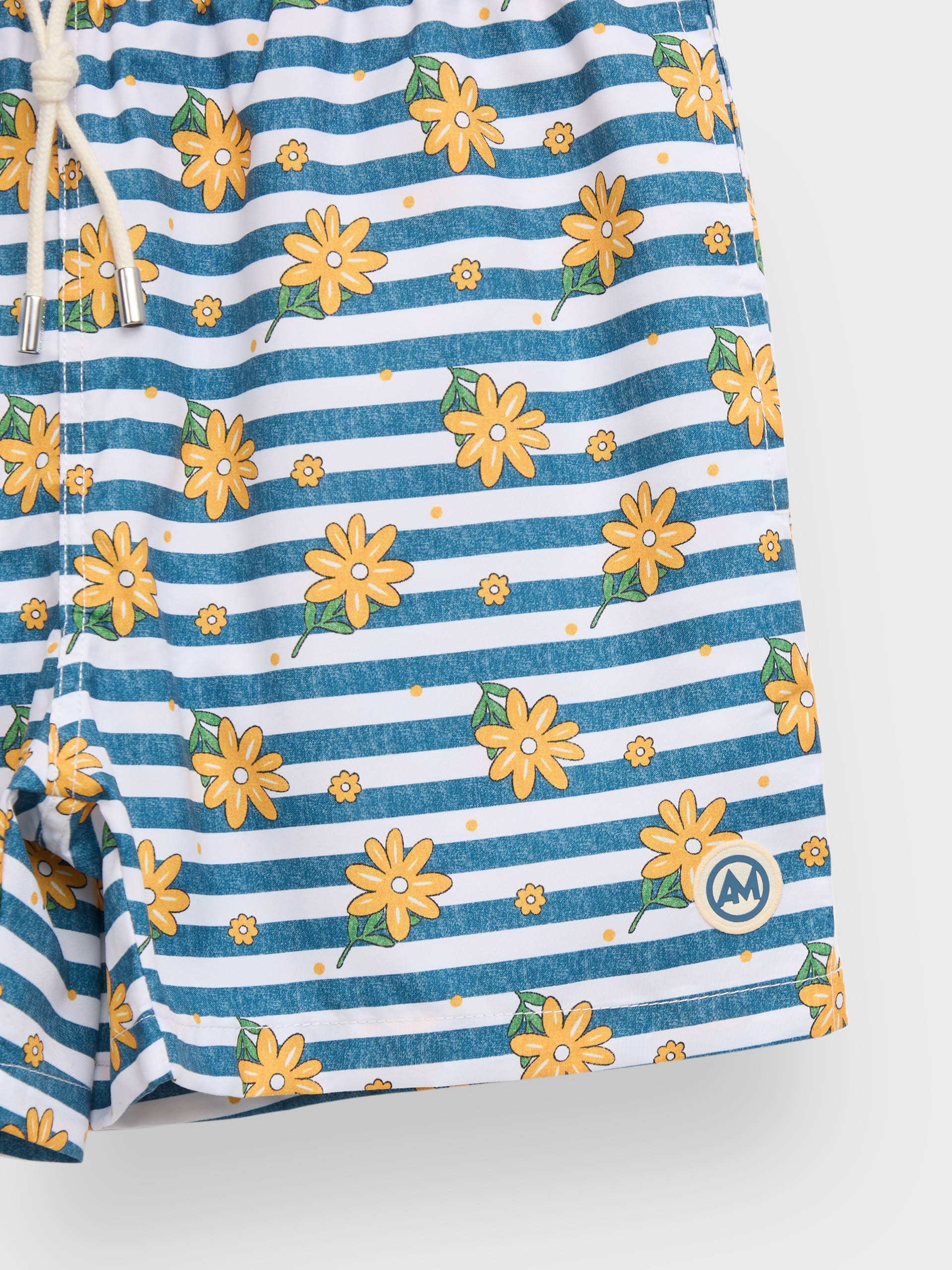 BA&Ntilde;ADOR TROPICAL