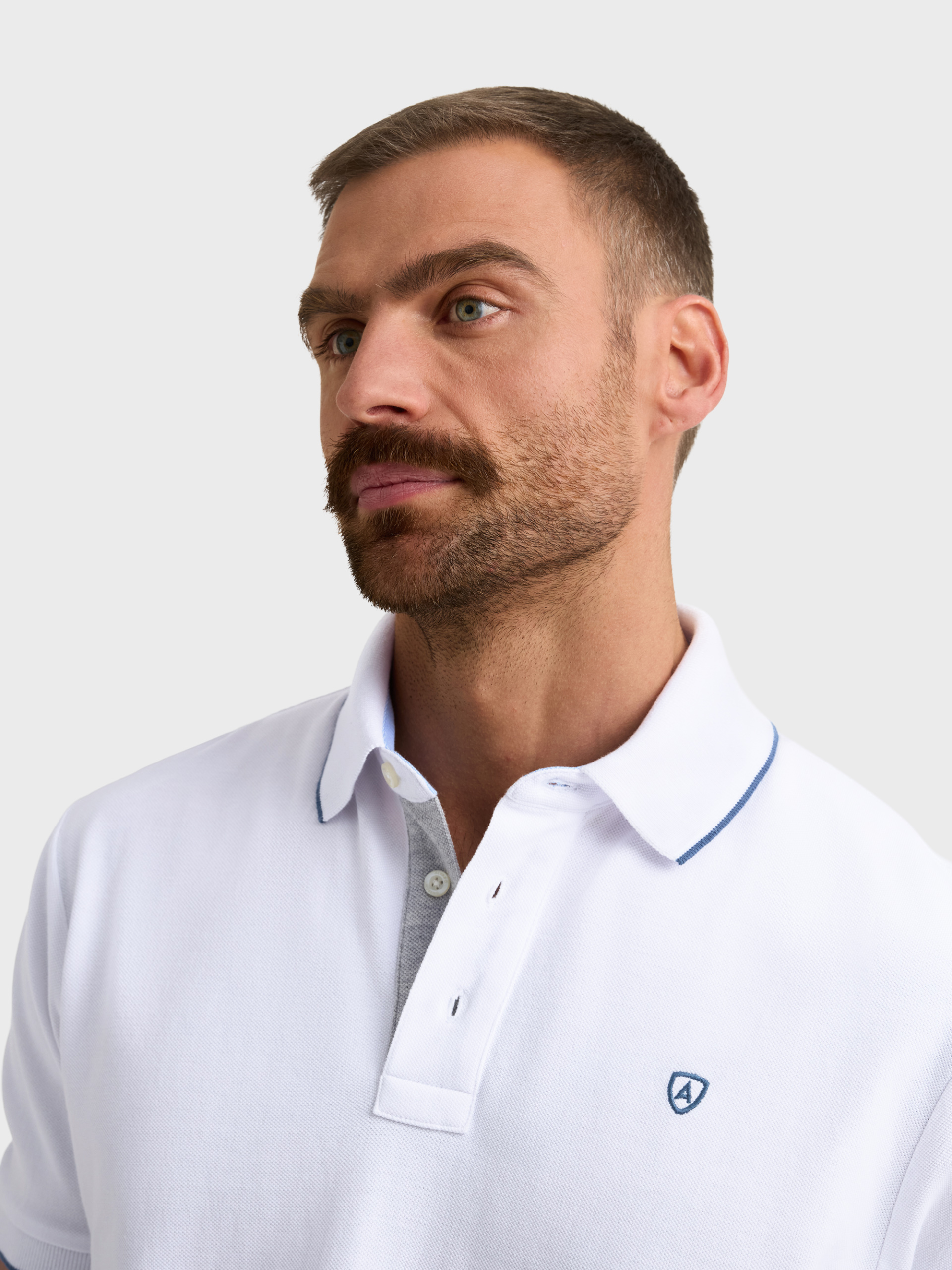POLO CONTRAST