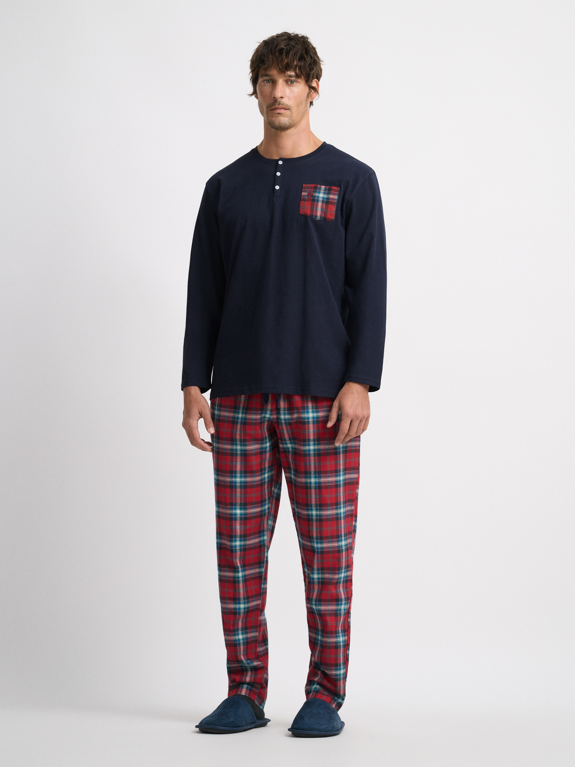 PIJAMA FRANELA CUADROS ROJO