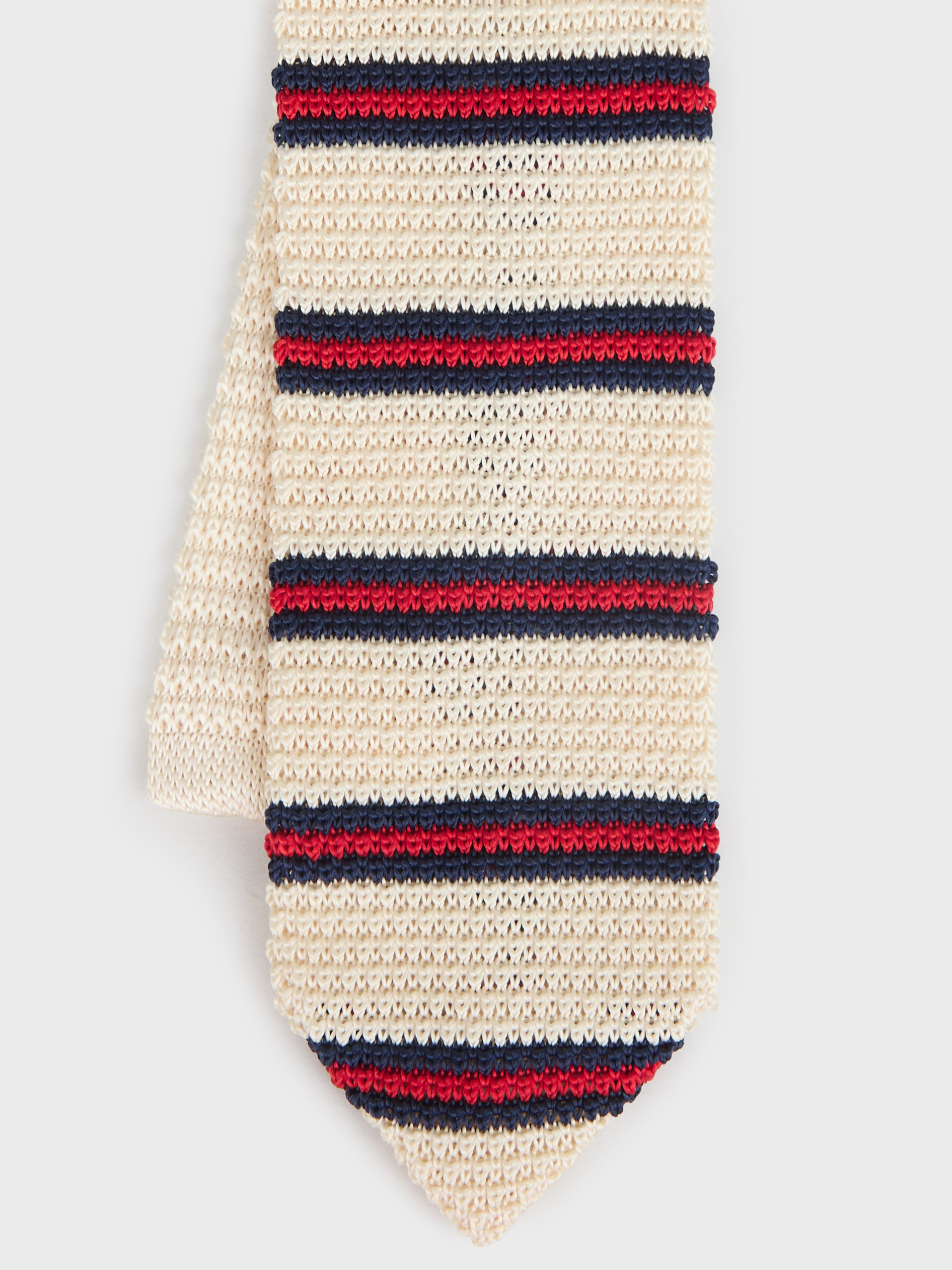 CORBATA PUNTO