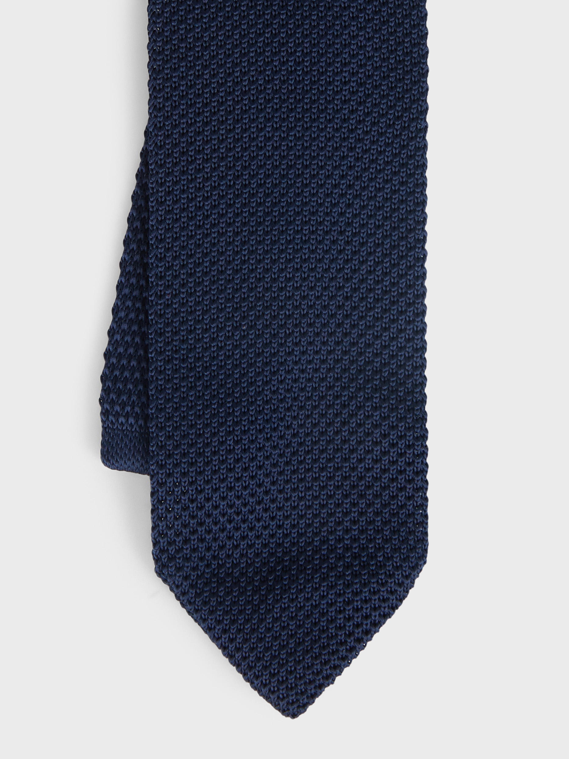 CORBATA PUNTO AZUL MARINO