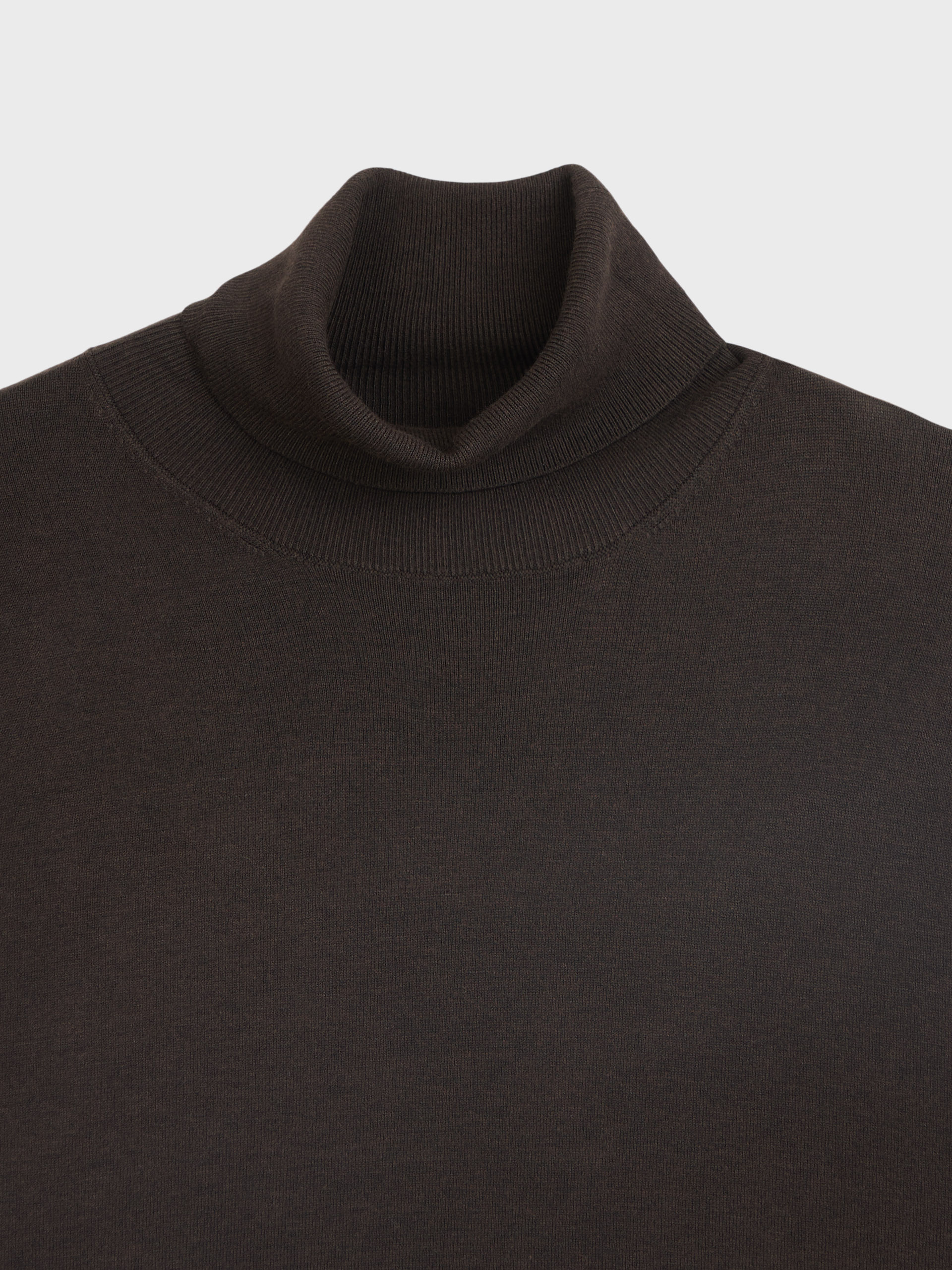 JERSEY CUELLO VUELTO