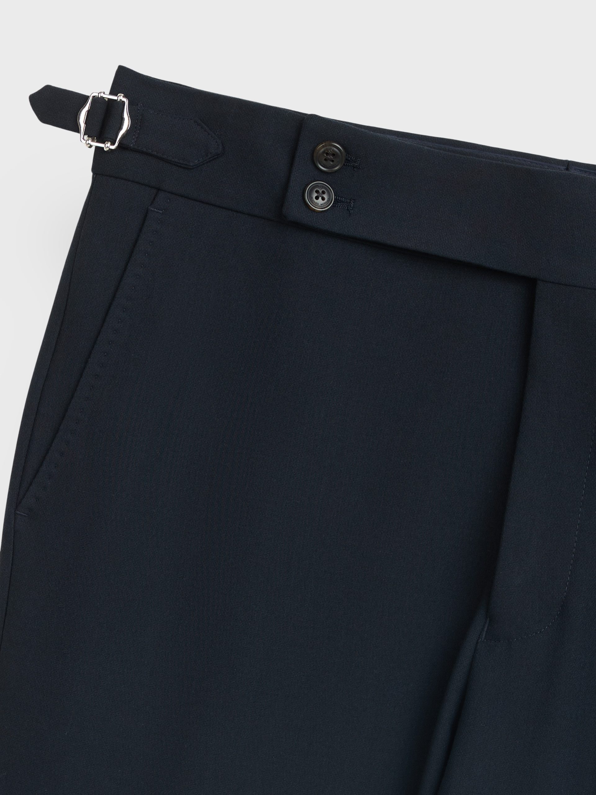 PANTALON GURKHA