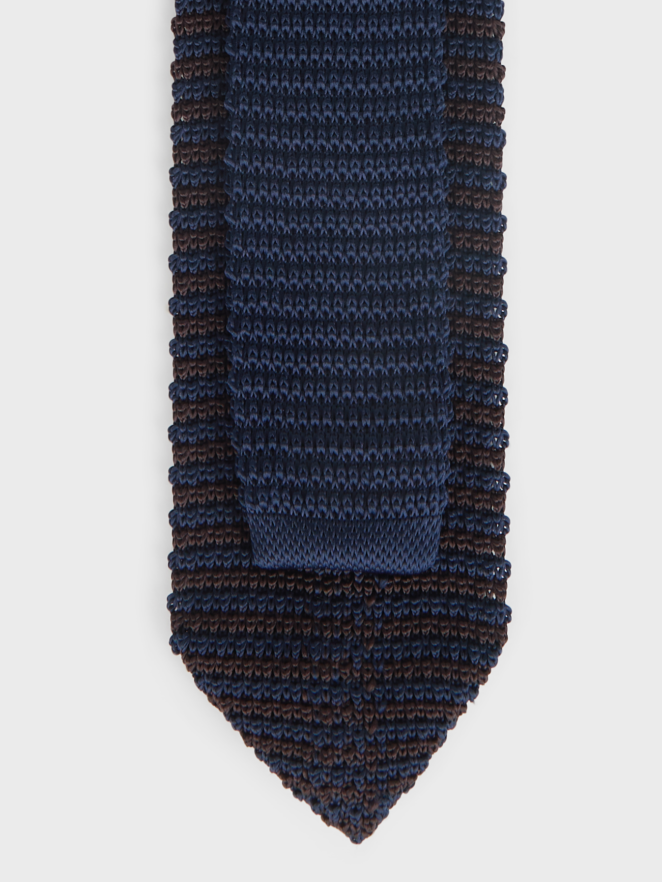 CORBATA PUNTO