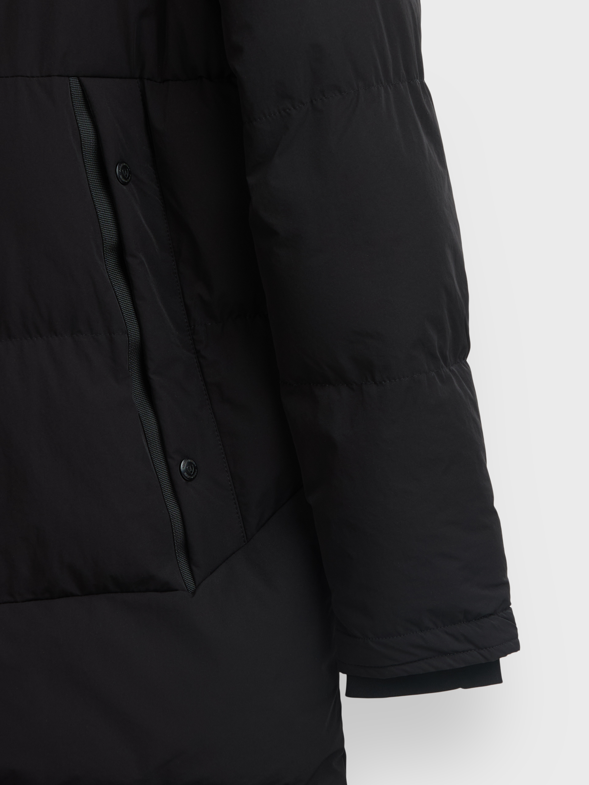 PARKA BROADCAST