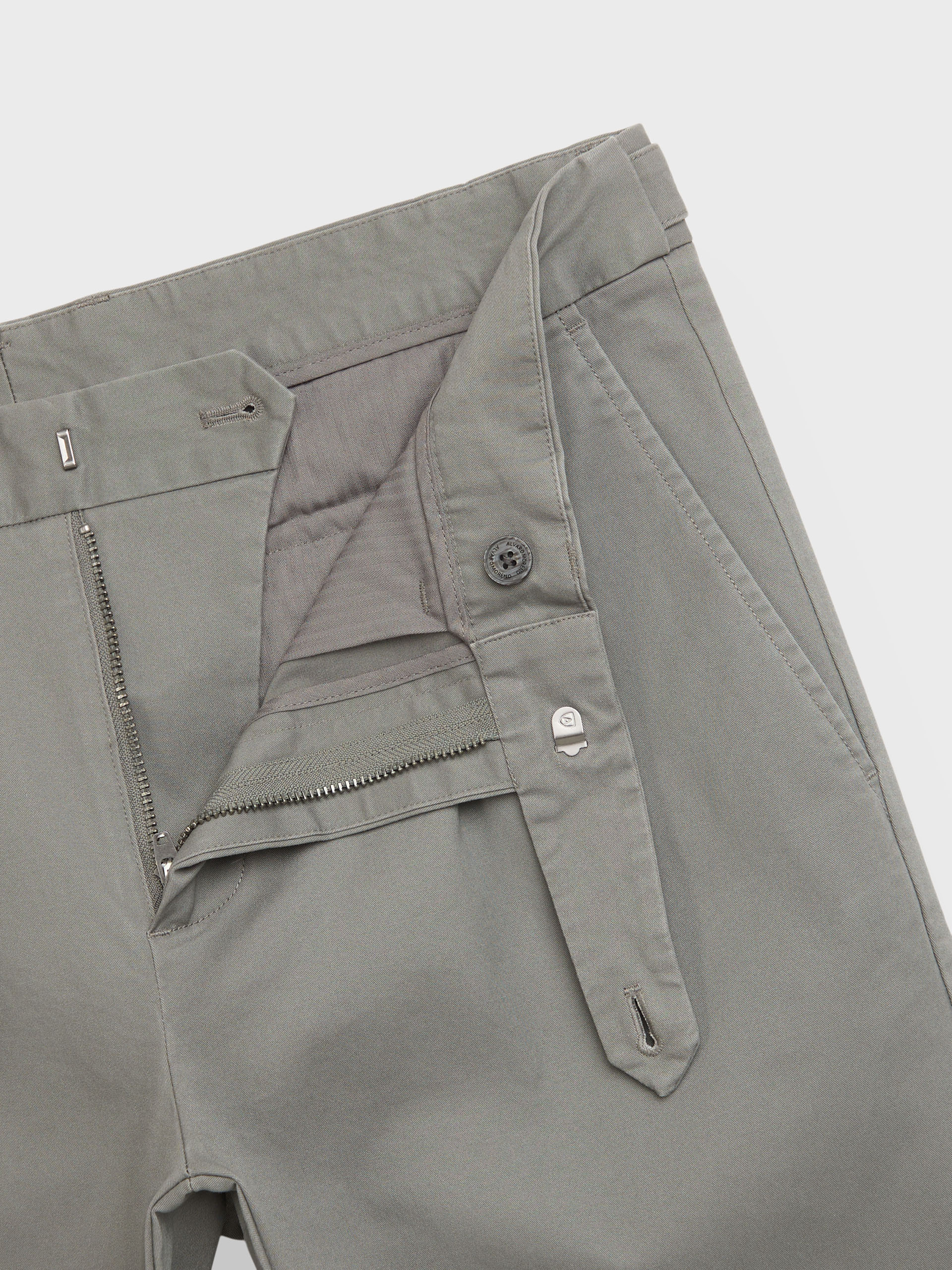 PANTALON CARROT