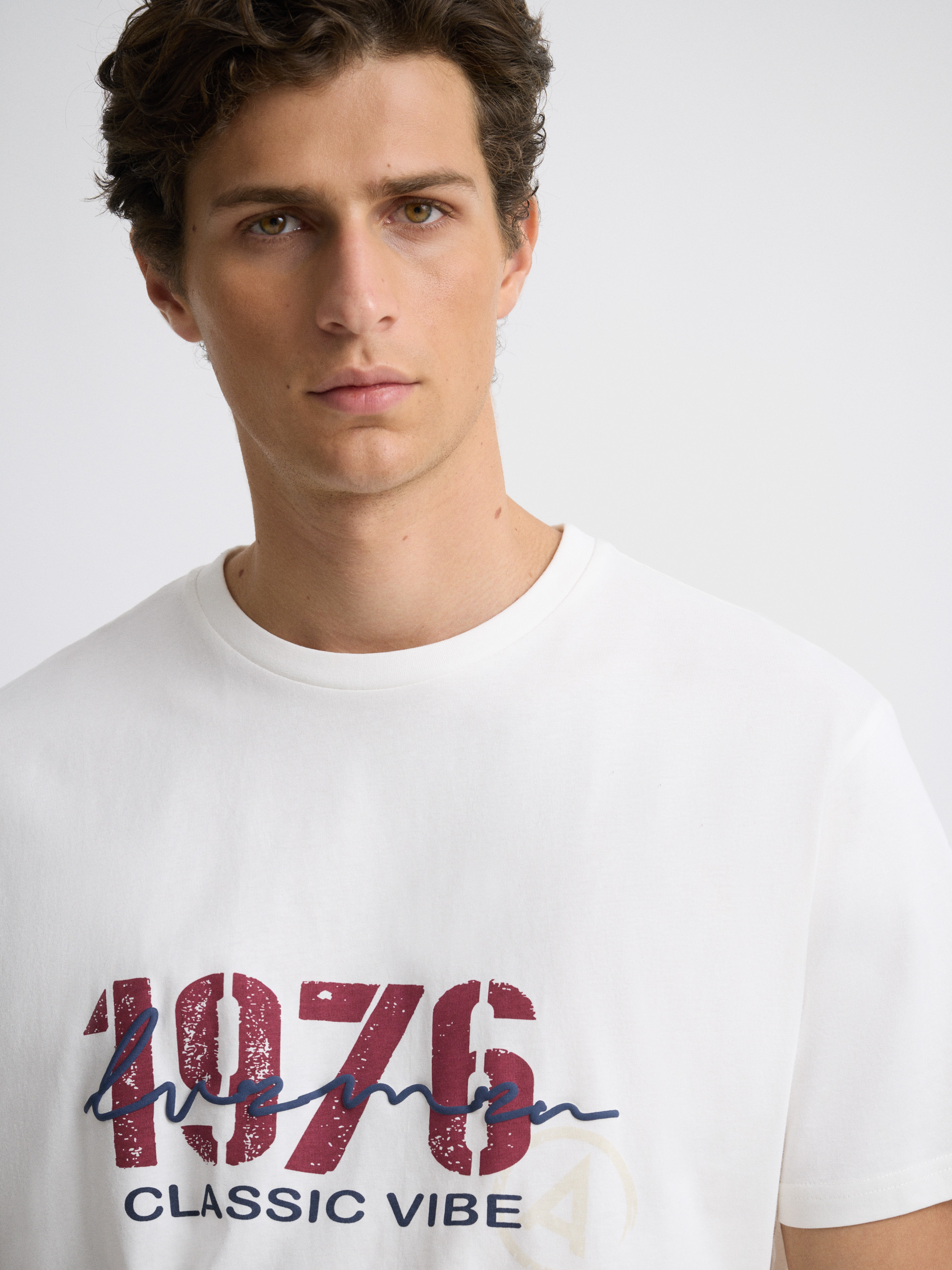 CAMISETA CLASSICS