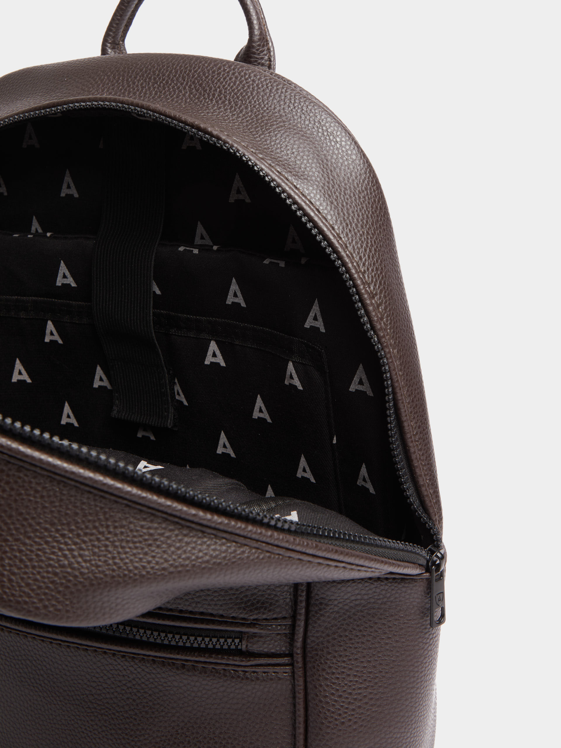 MOCHILA LIAM MOCHILA LIAM