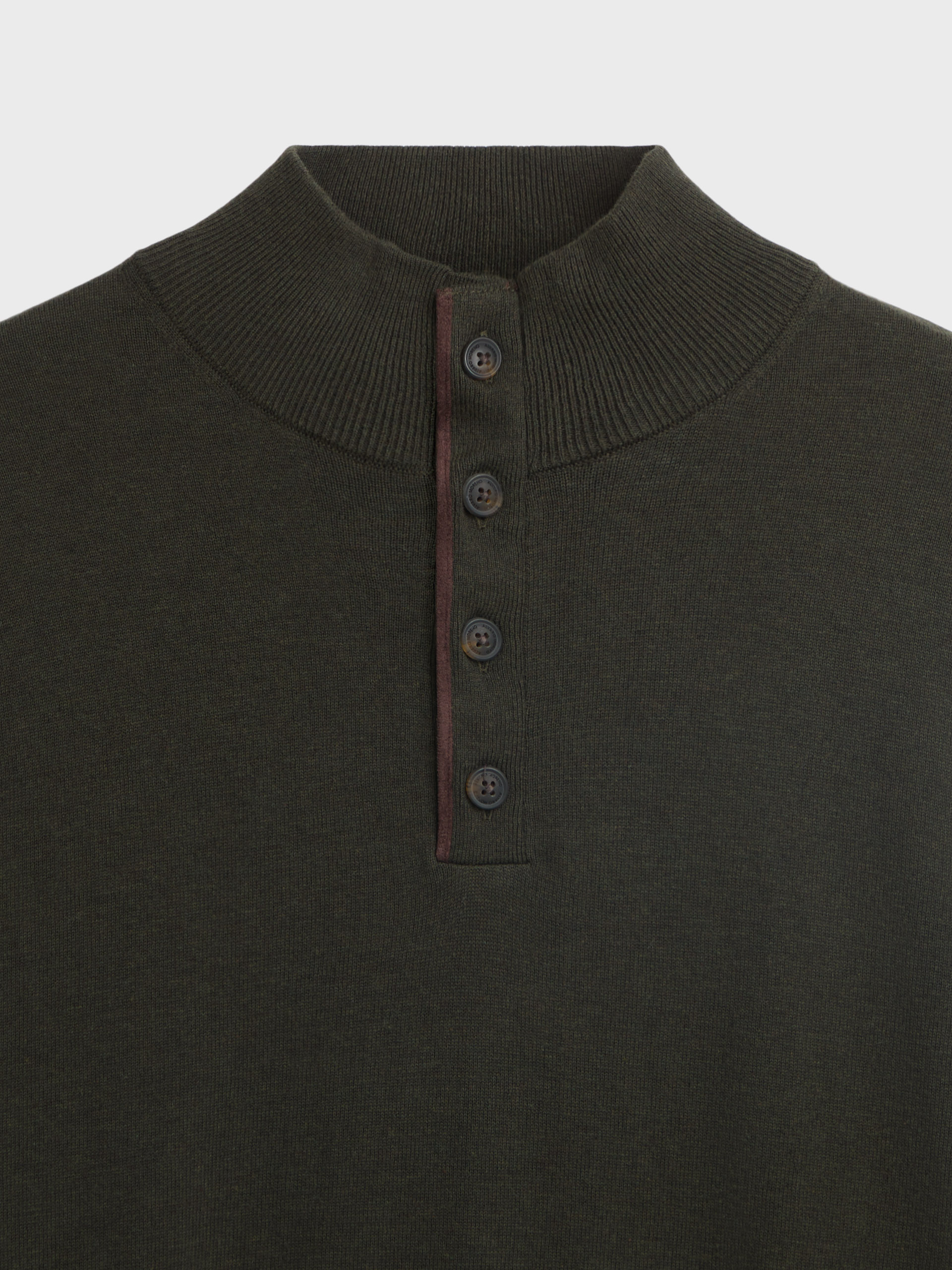 JERSEY BUTTON COLLAR