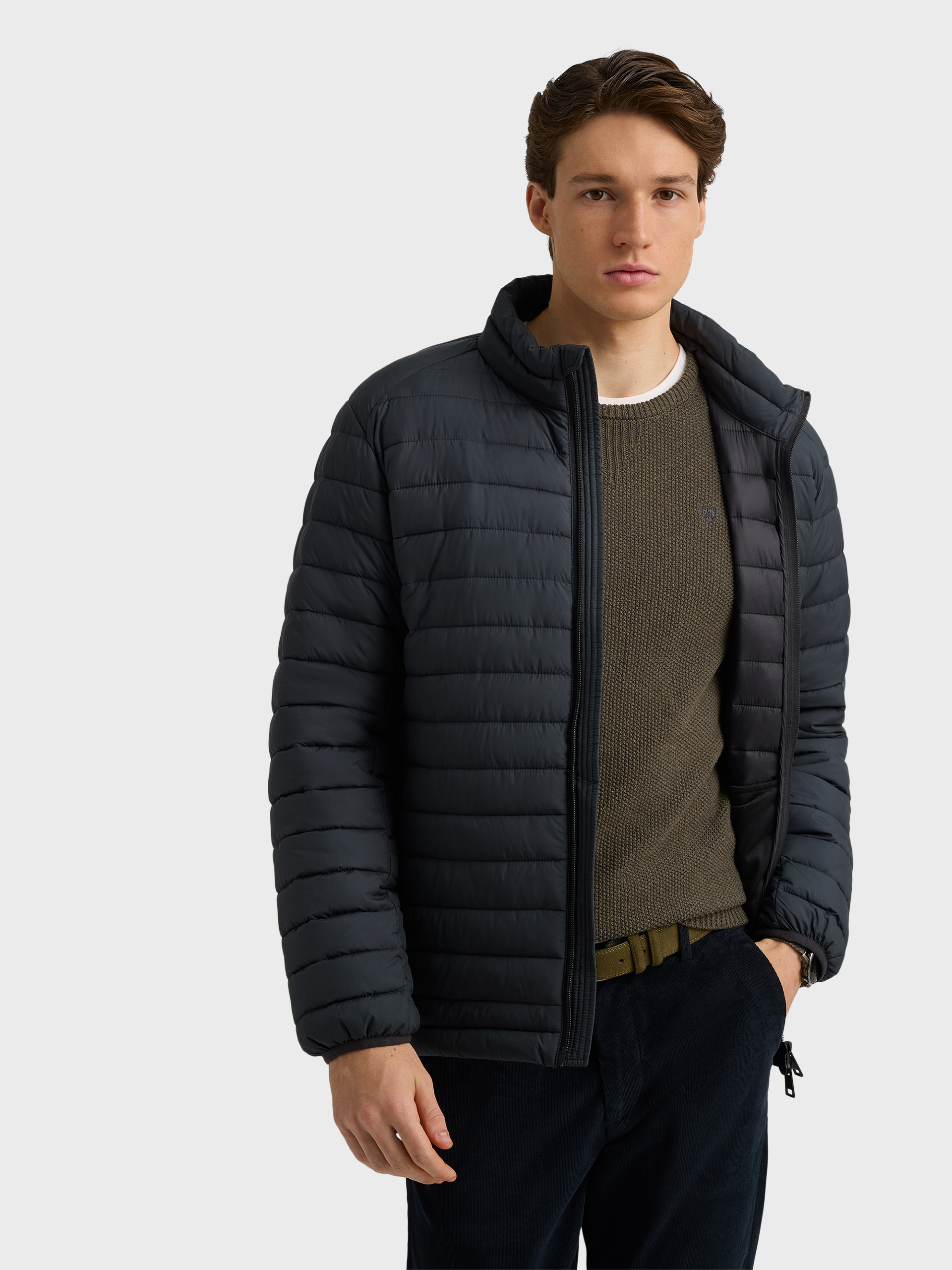 CAZADORA TROUT AZUL MARINO