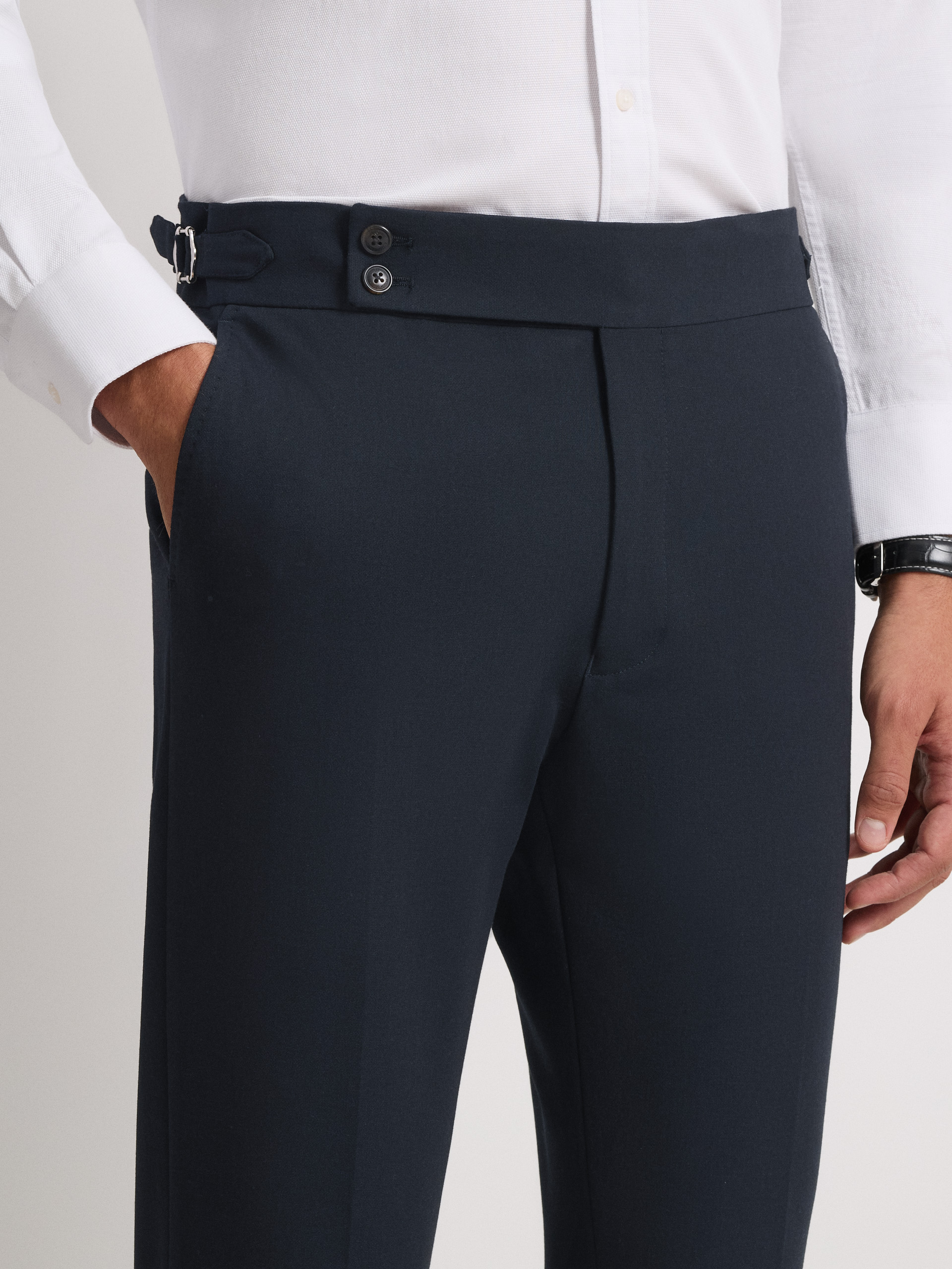 PANTALON GURKHA