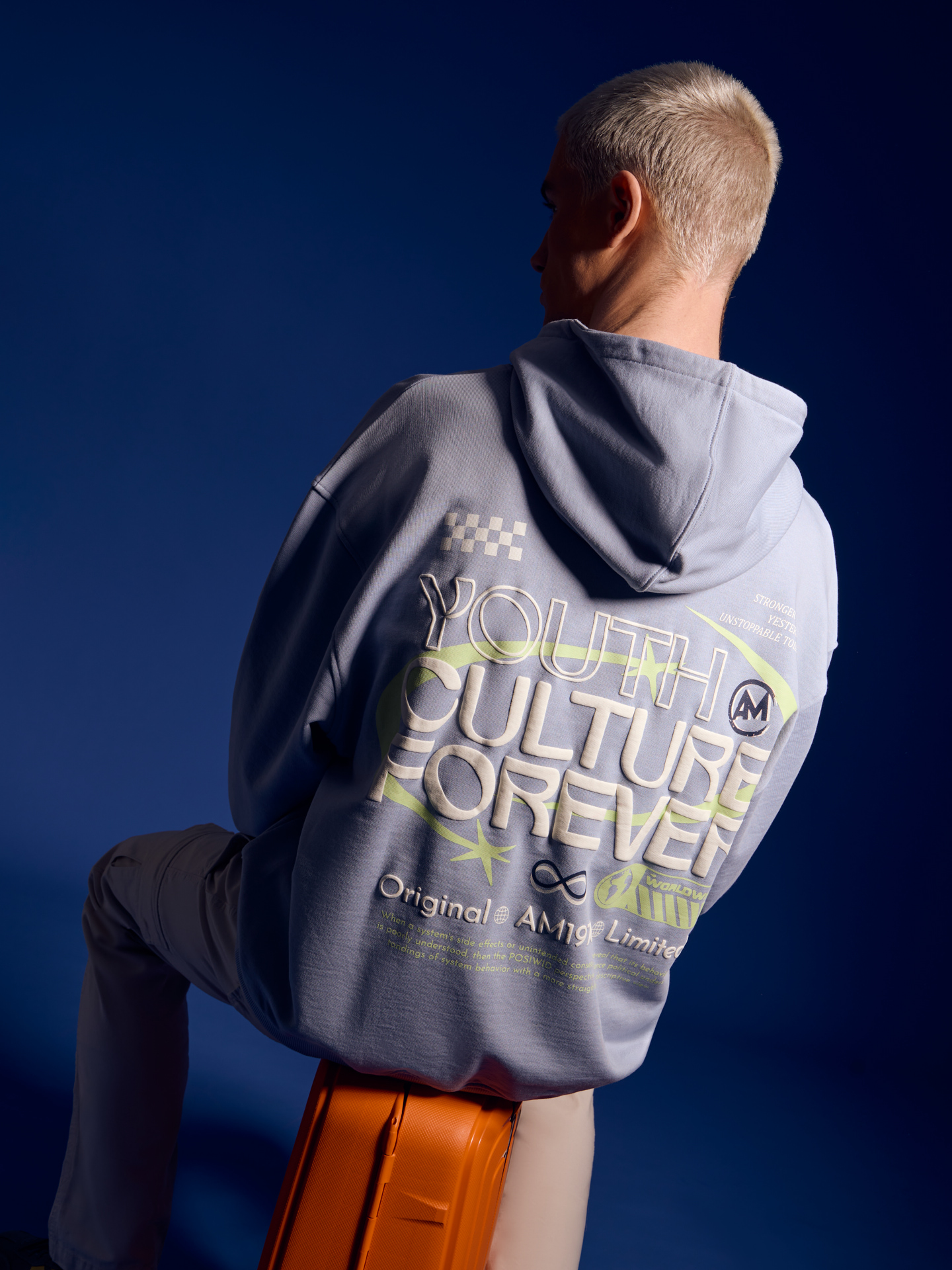 SUDADERA FOREVER AZUL