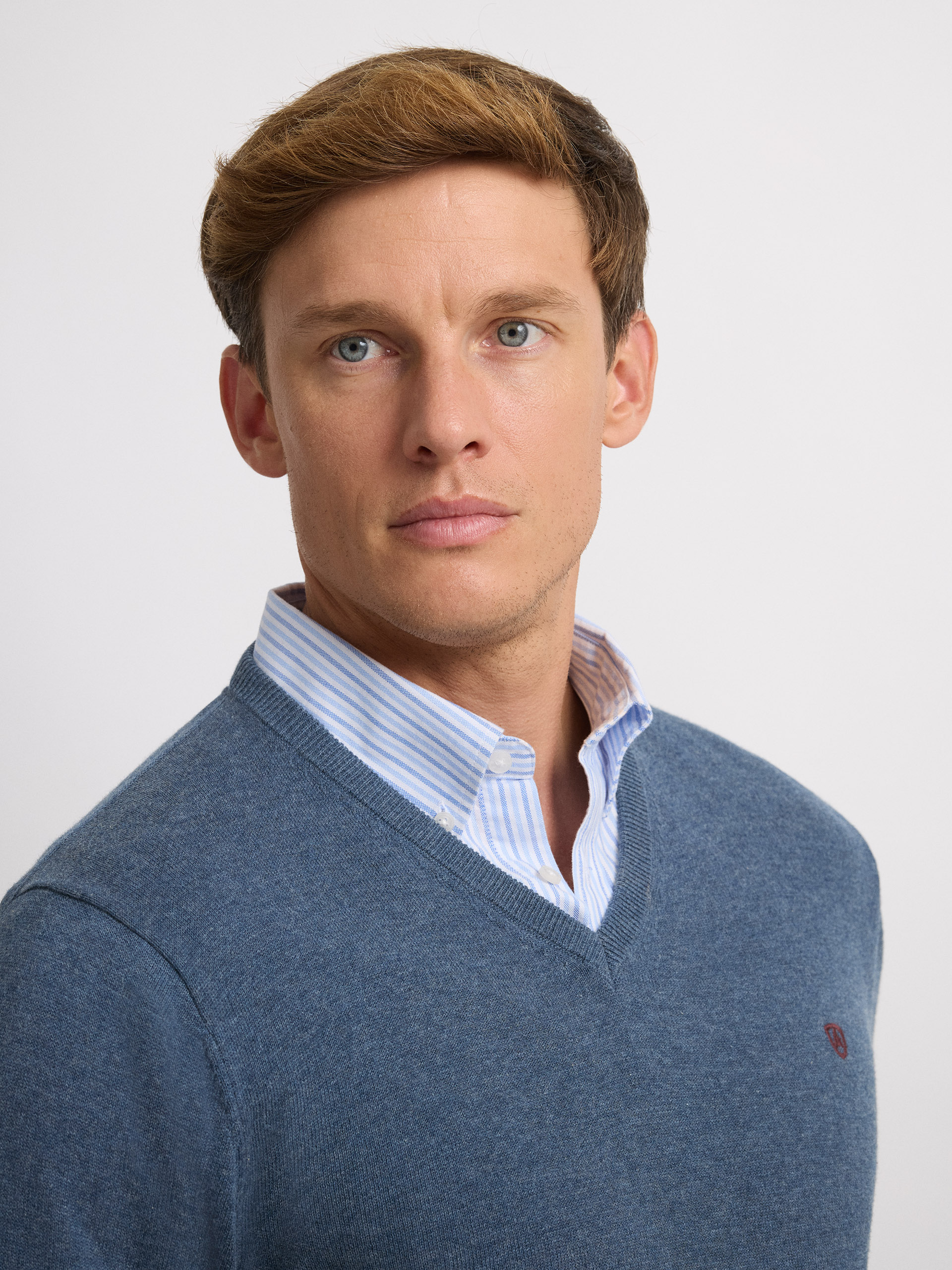 JERSEY V-NECK TRENDY