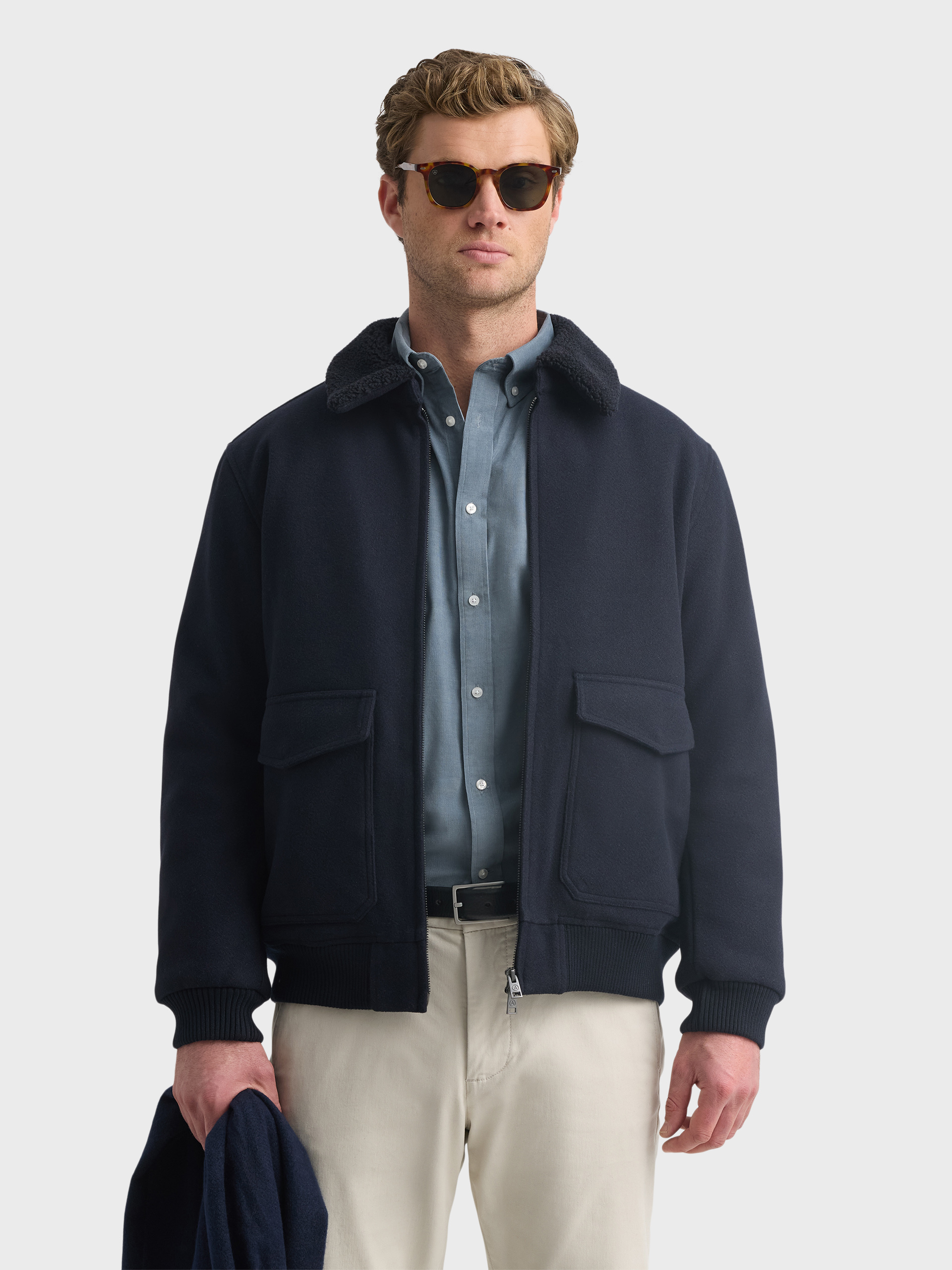 CAZADORA MARLOW AZUL MARINO