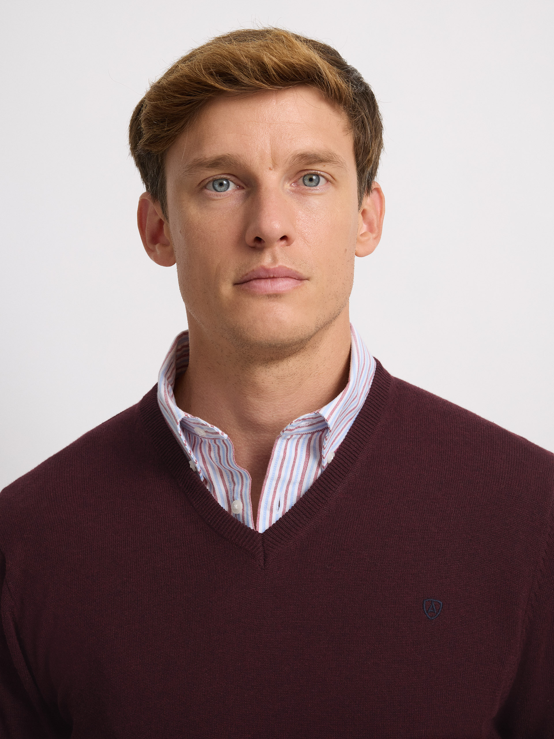 JERSEY V-NECK TRENDY
