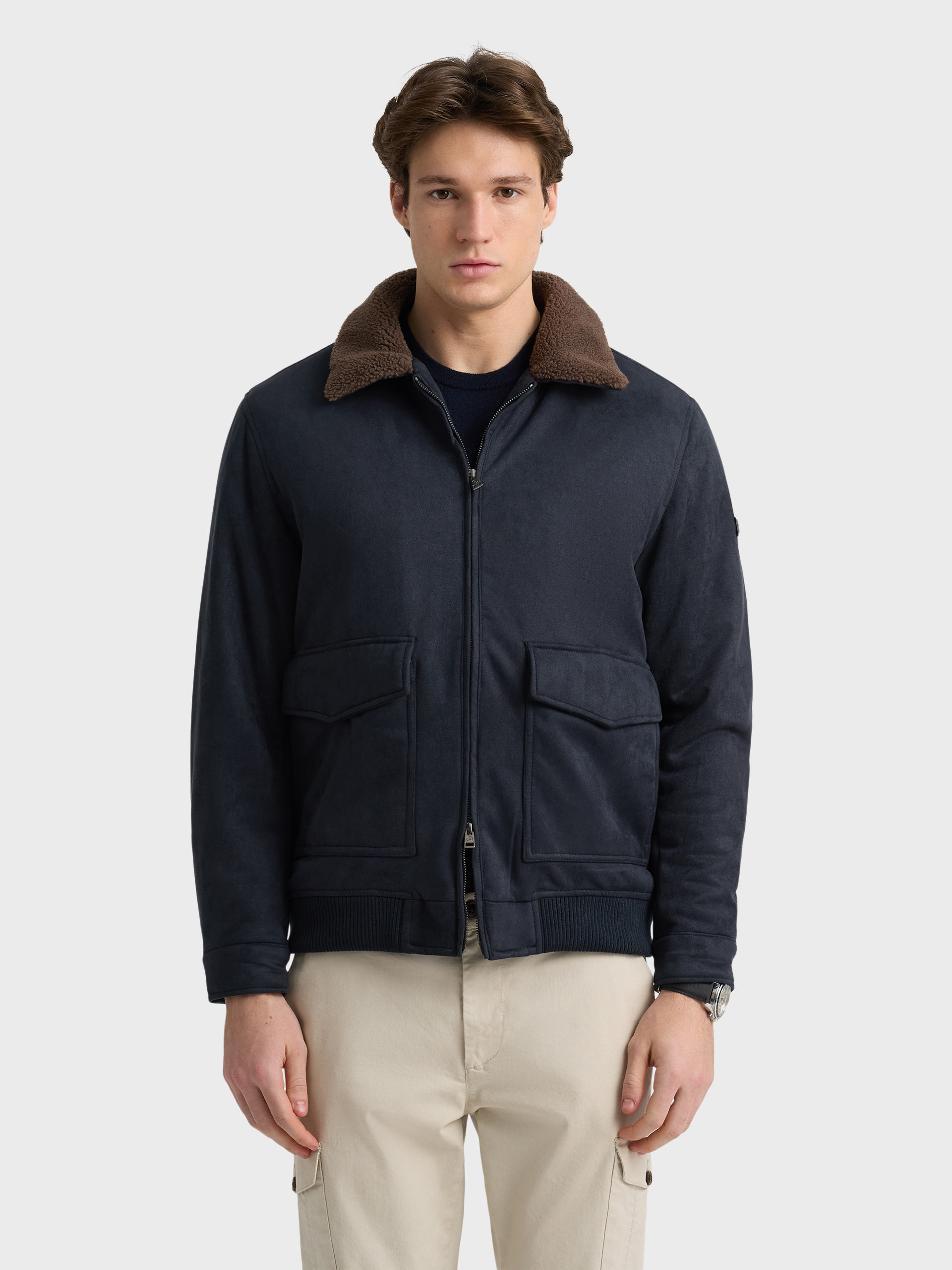 CAZADORA CAMDEN AZUL MARINO