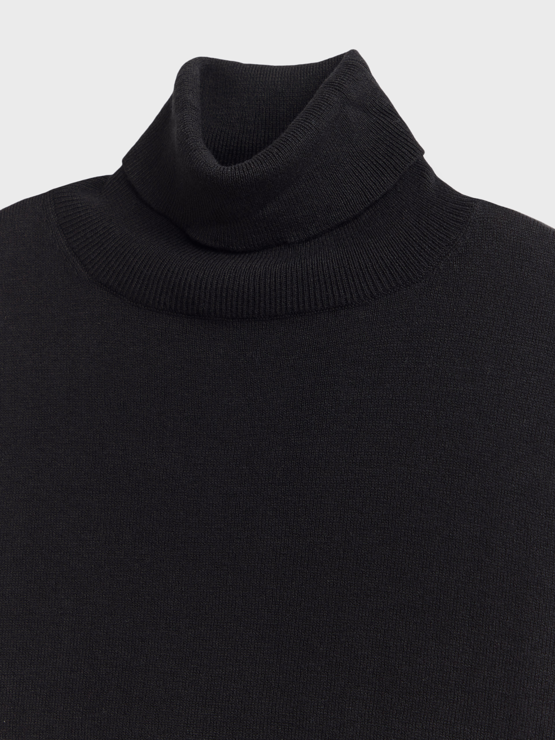JERSEY ROLL COLLAR