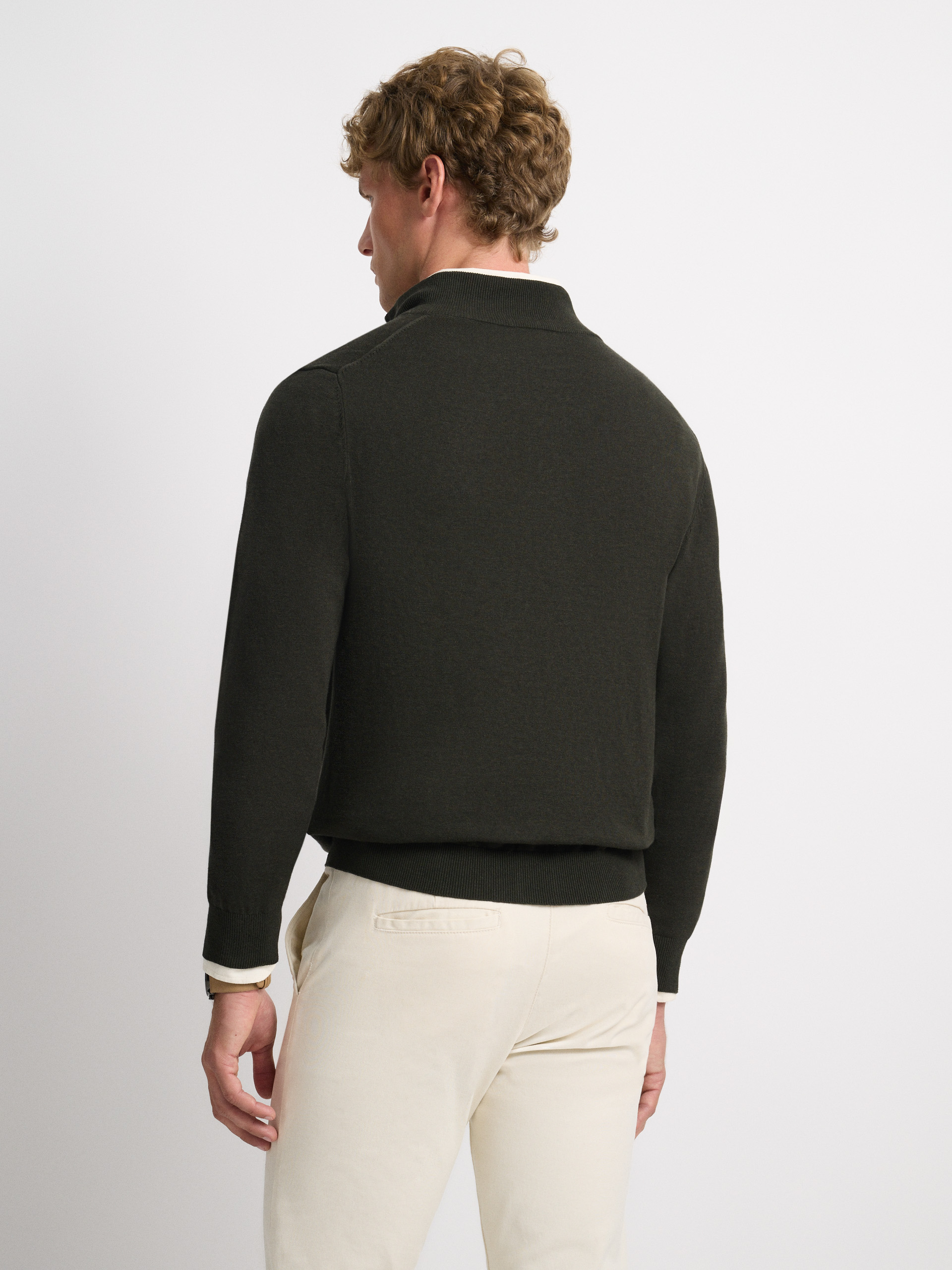 JERSEY BUTTON COLLAR