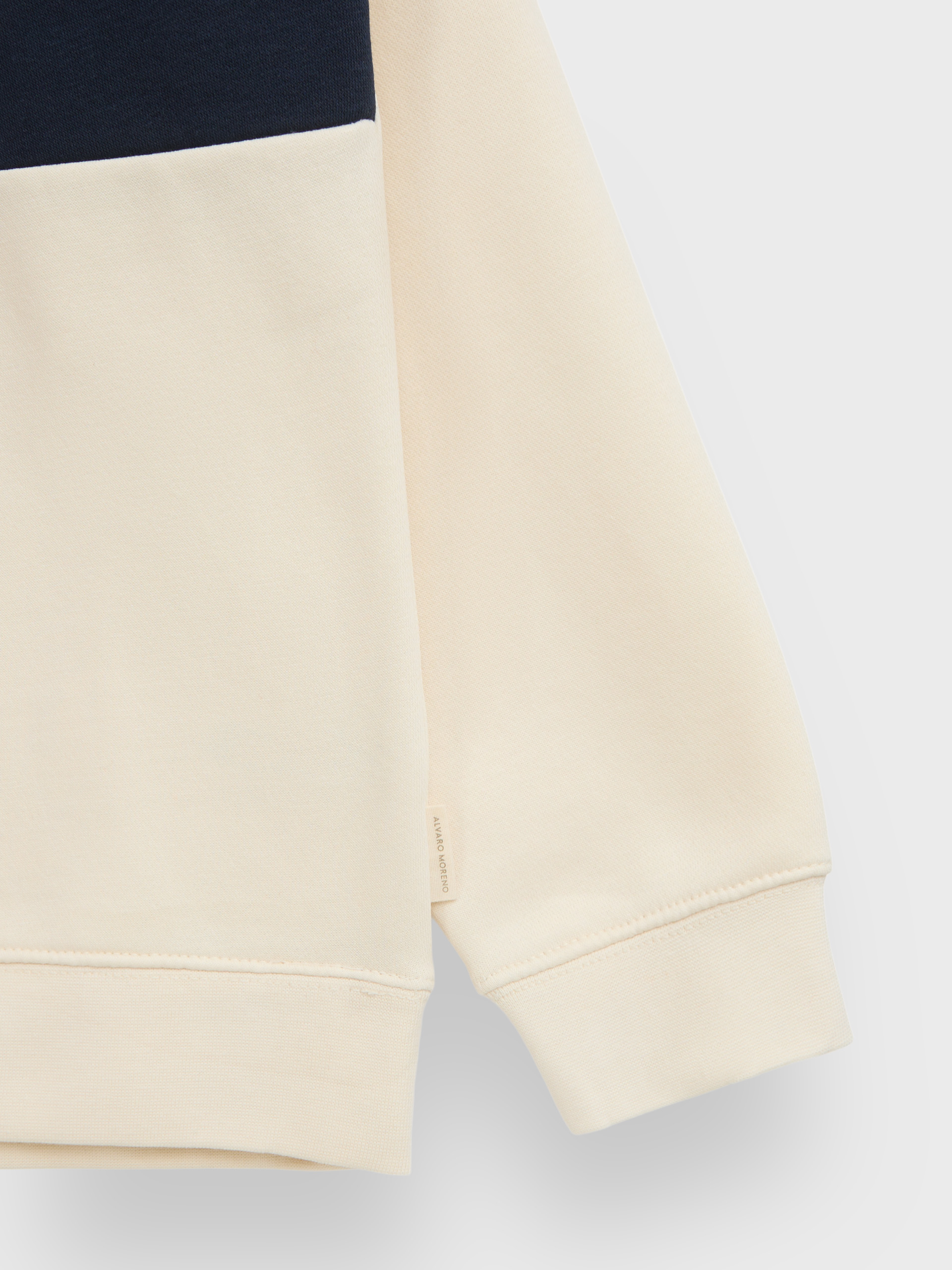 SUDADERA TOM