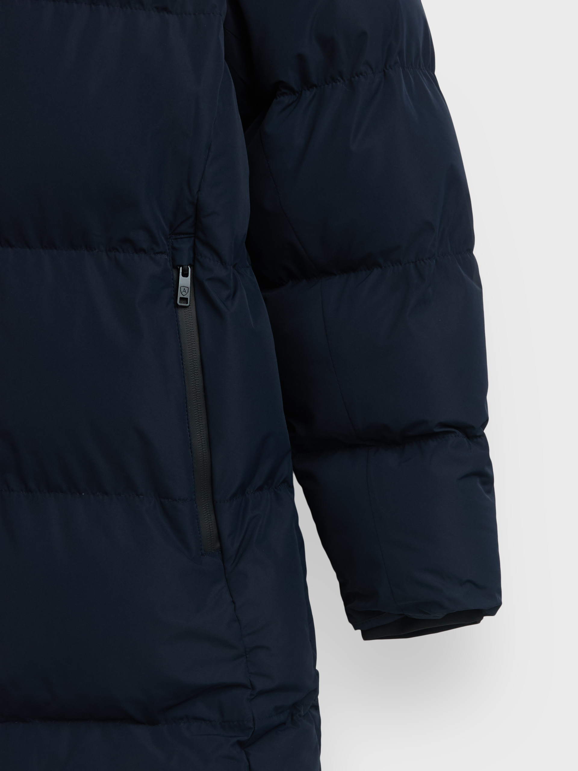 PARKA SKYLINE