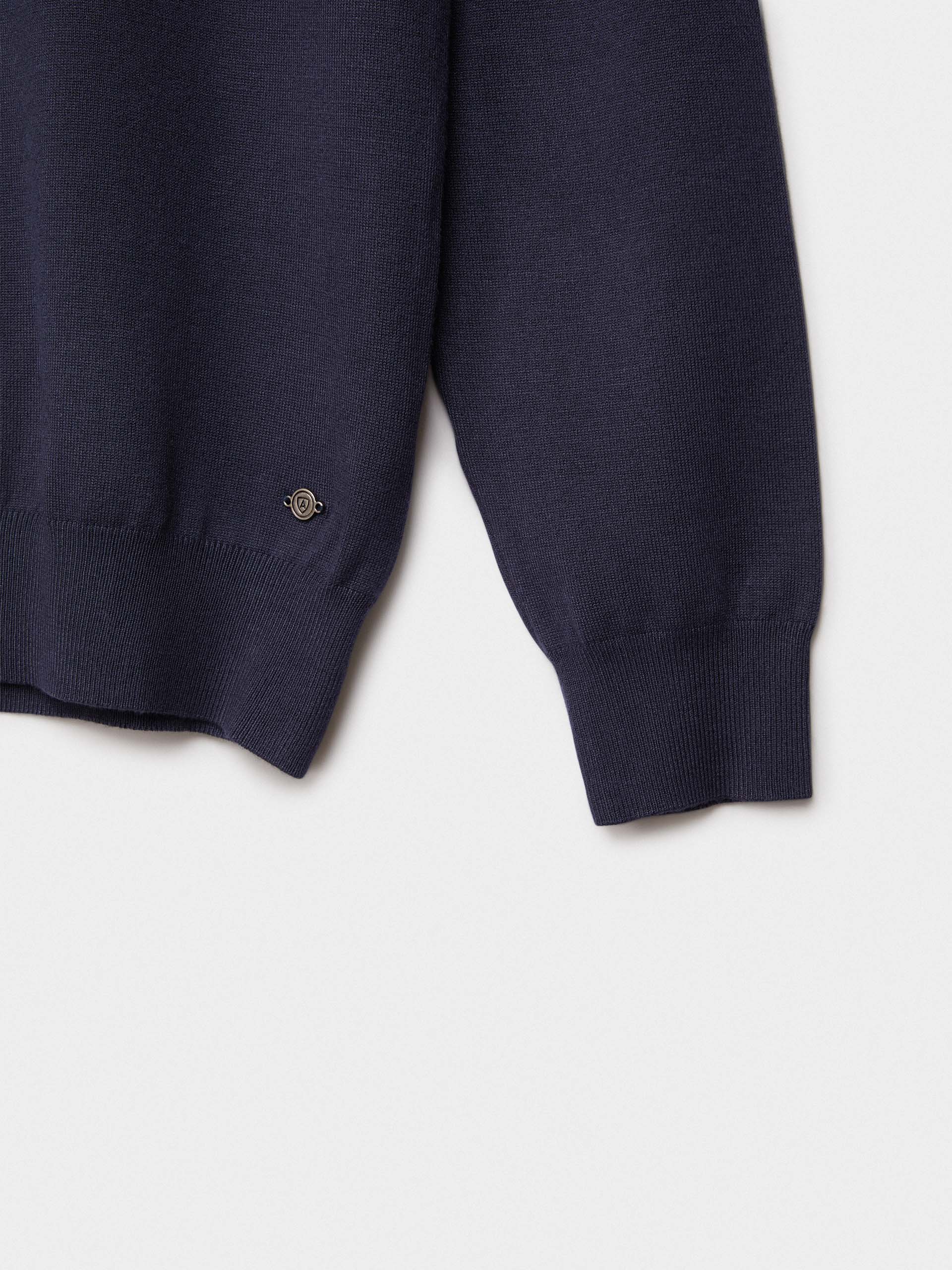 JERSEY CUELLO VUELTO