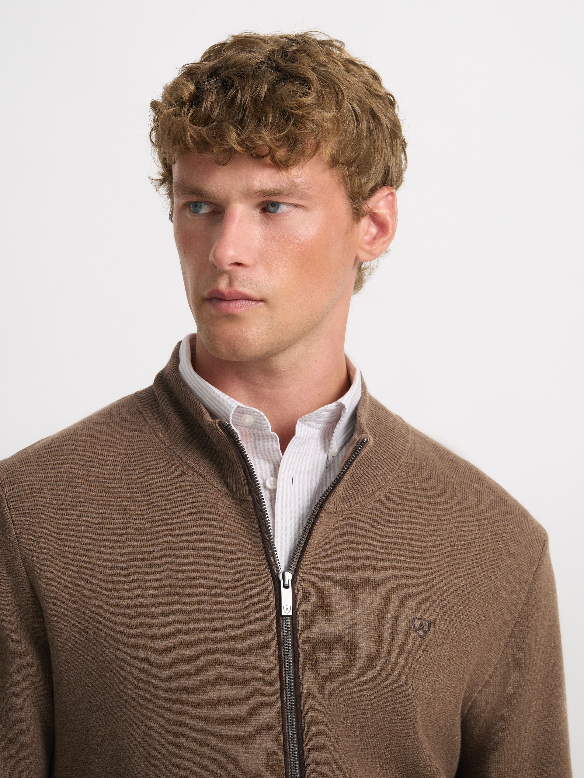 CARDIGAN CONTRASTE