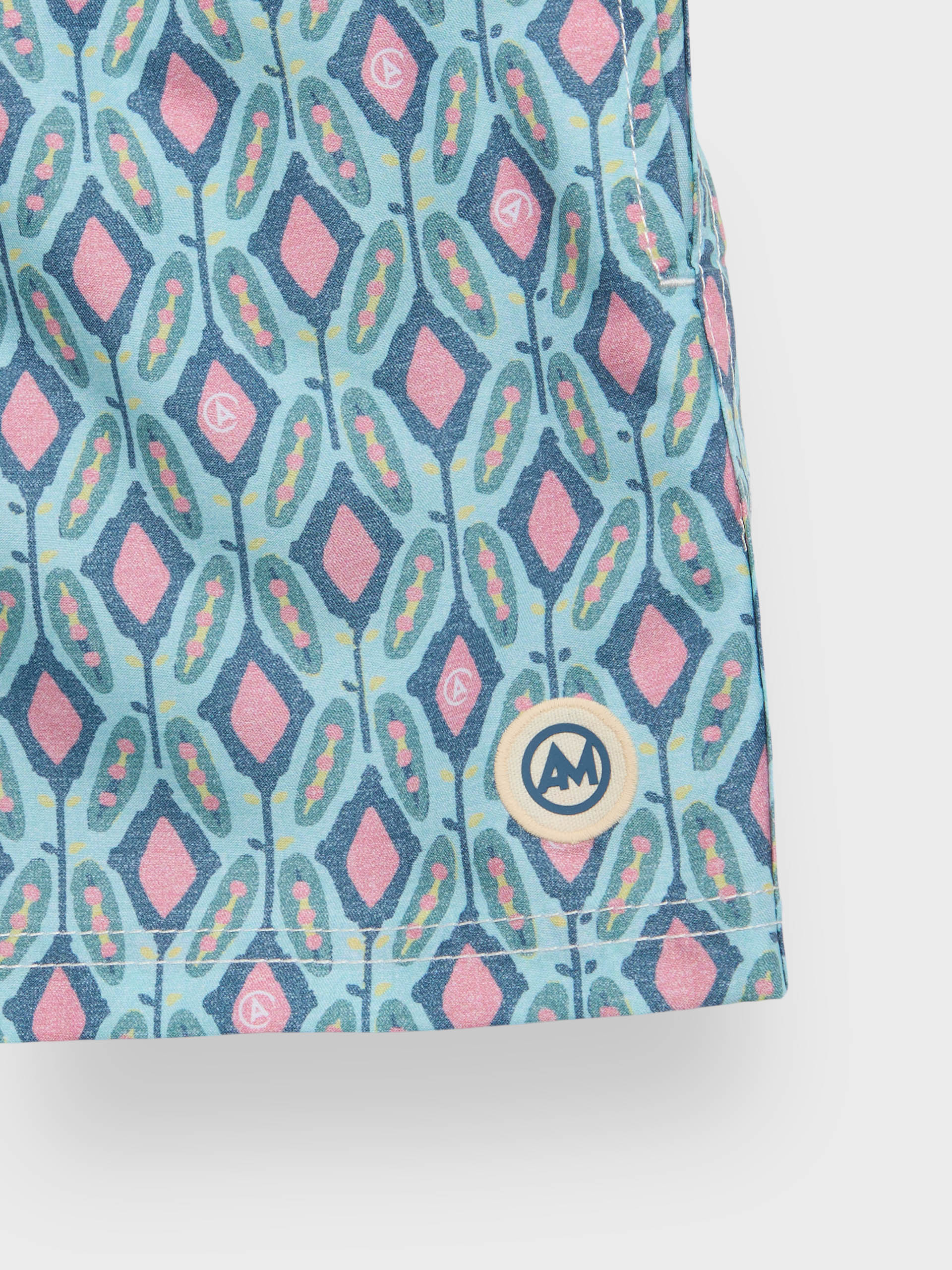 BA&Ntilde;ADOR DIAMOND KIDS