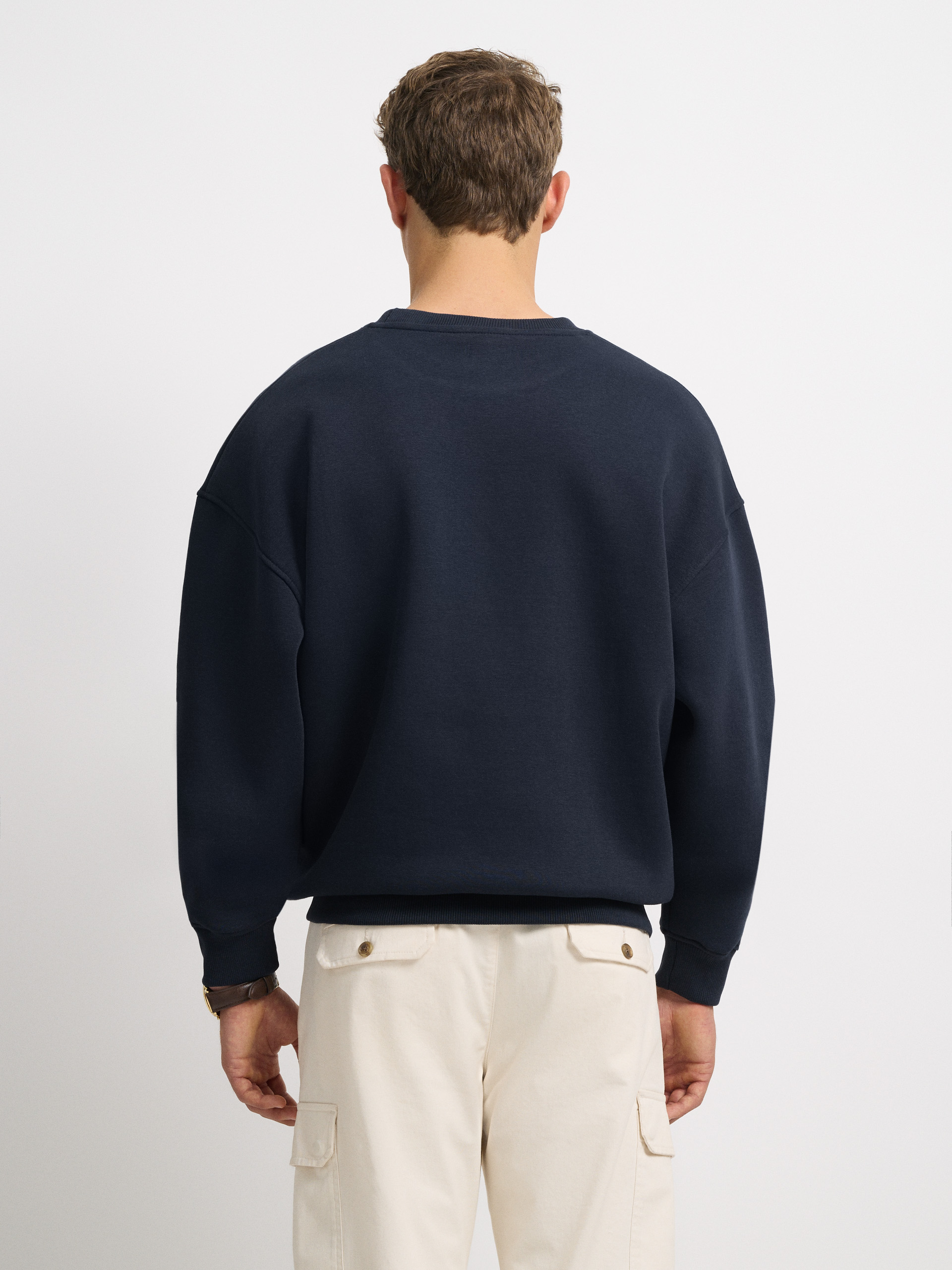 SUDADERA BASICA OVERSIZE