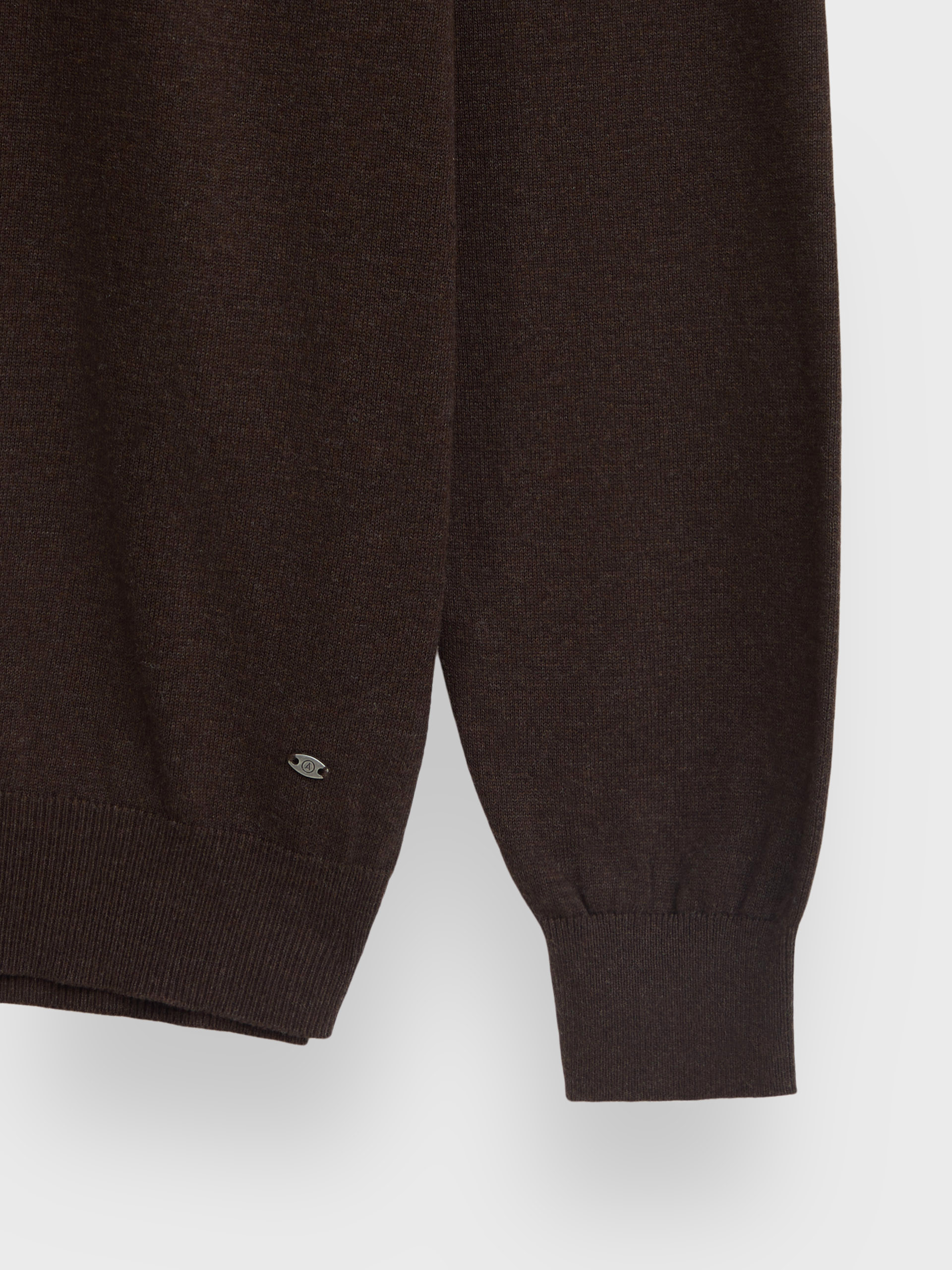 JERSEY BUTTON COLLAR