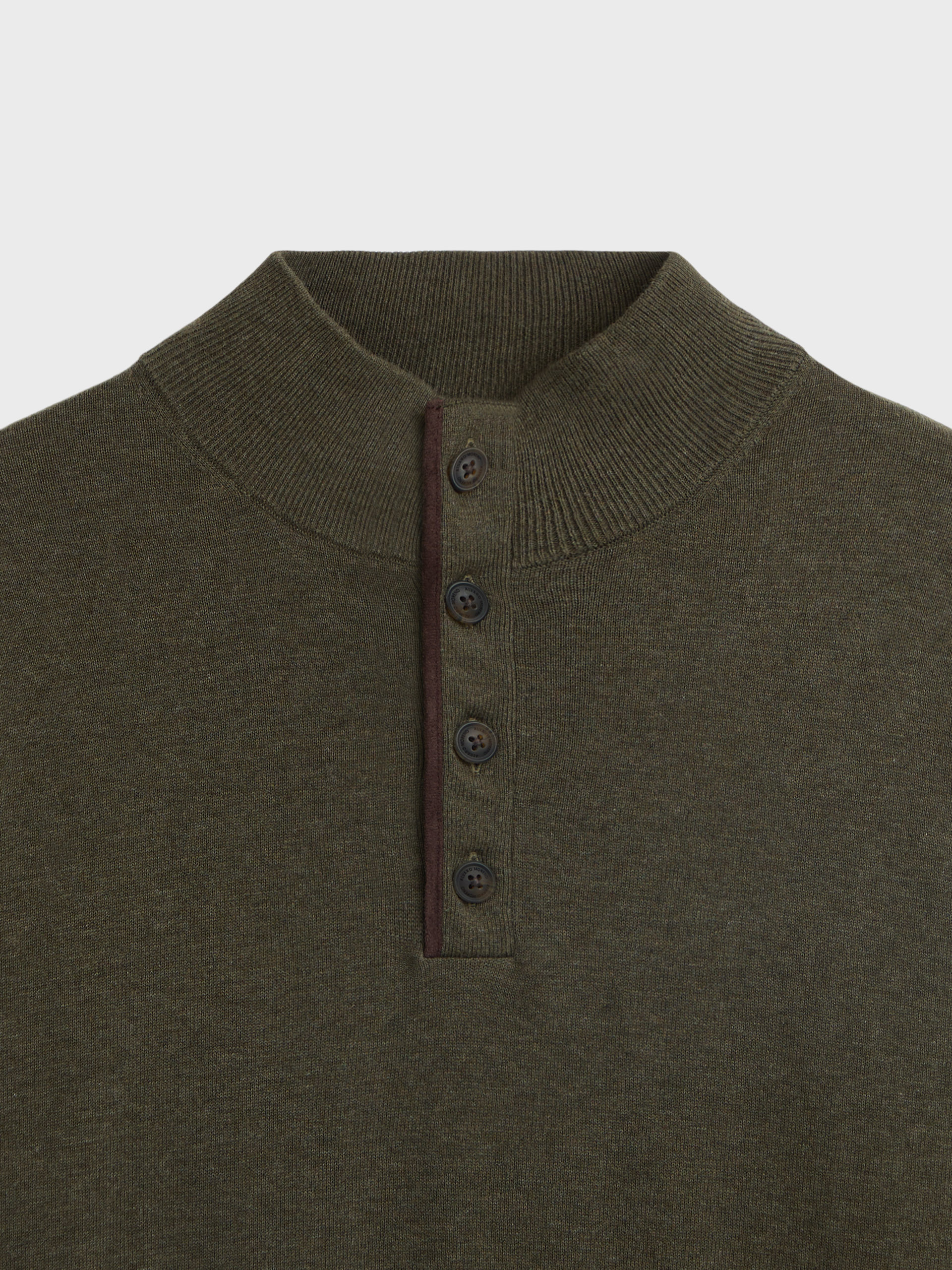 JERSEY BUTTON COLLAR
