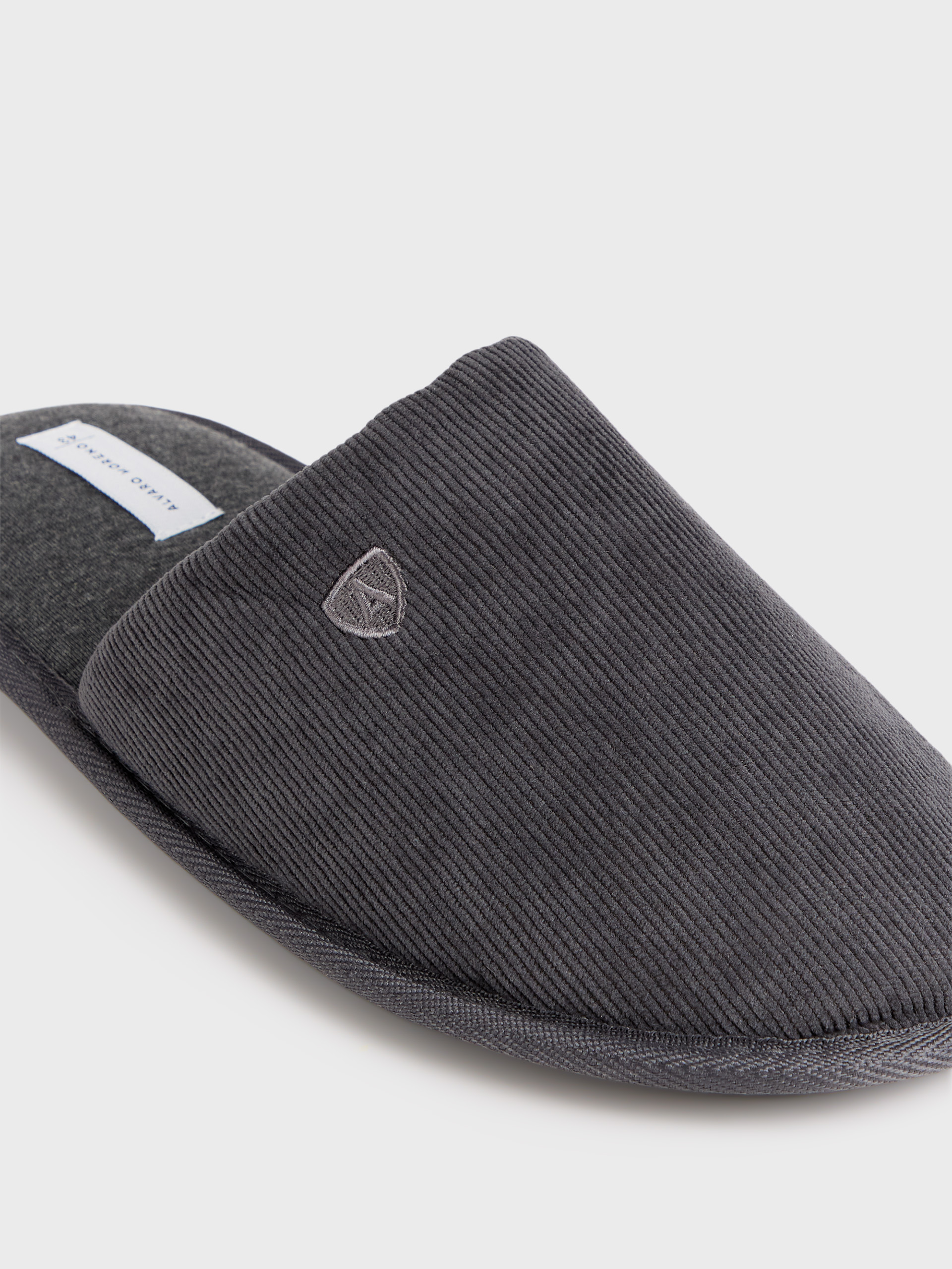 ZAPATILLAS PANA GRIS