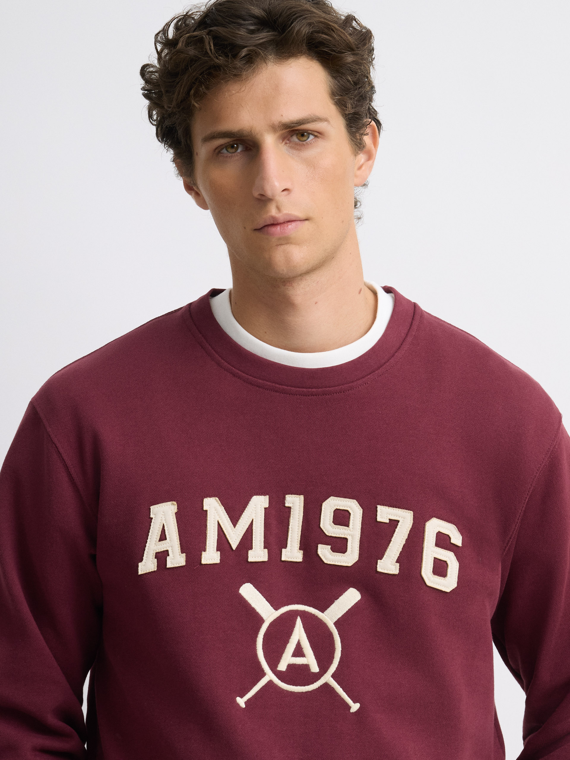 SUDADERA PATCH