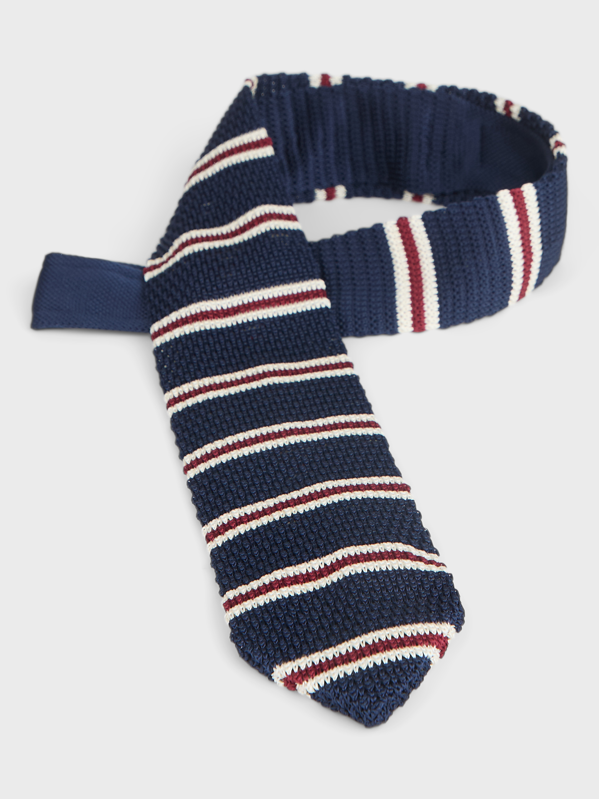 CORBATA PUNTO