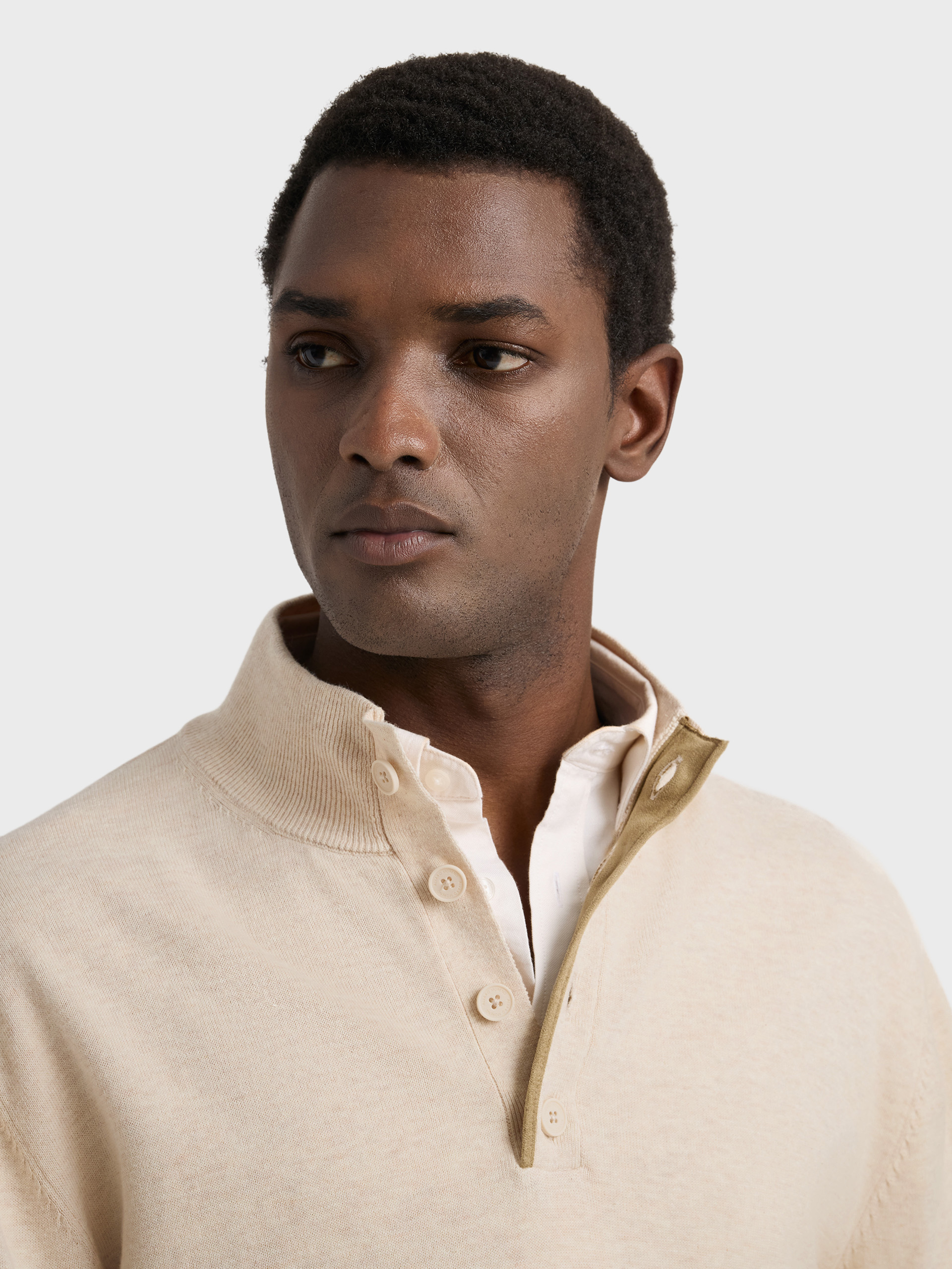 JERSEY BUTTON COLLAR