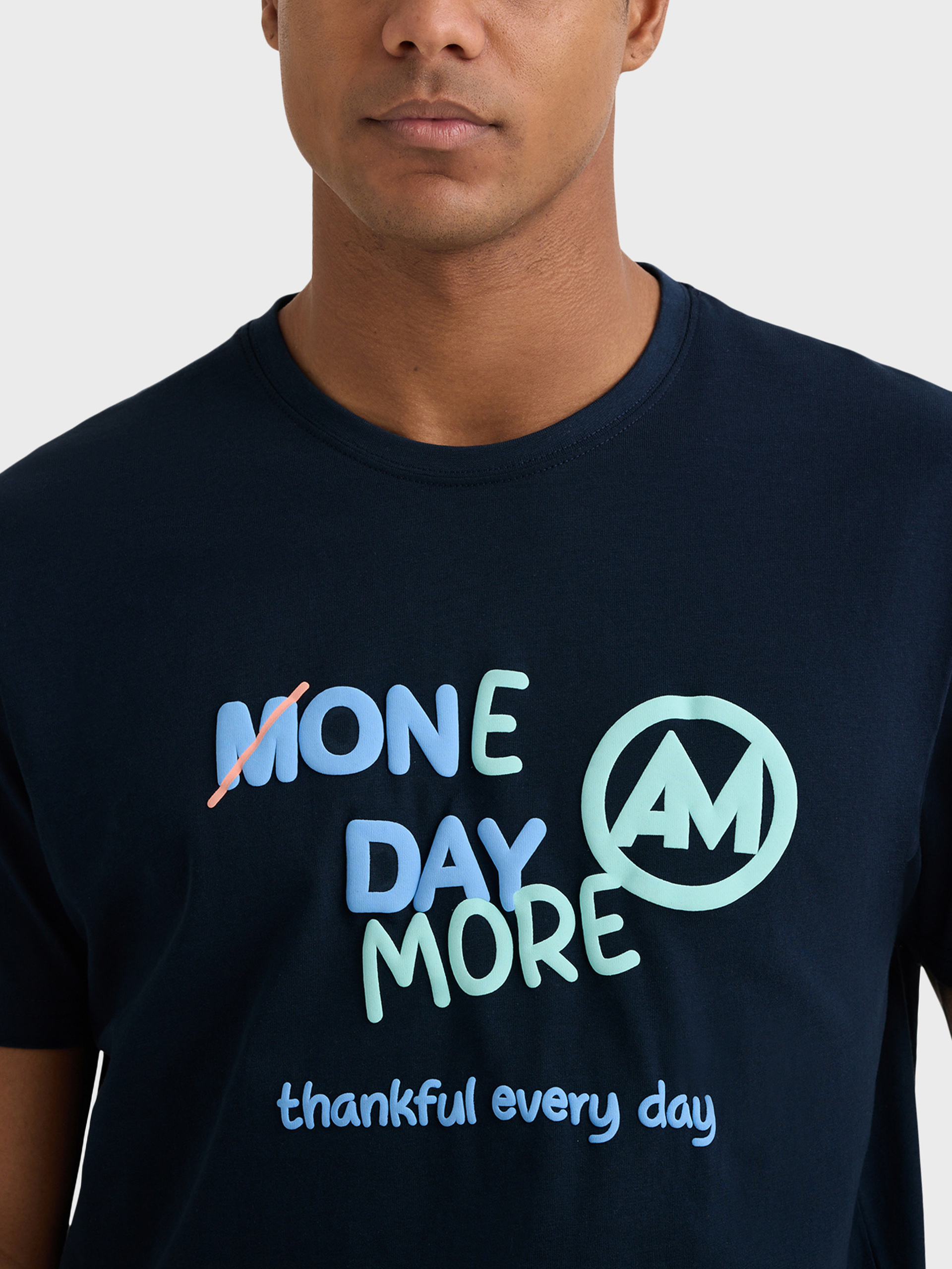 CAMISETA MORE