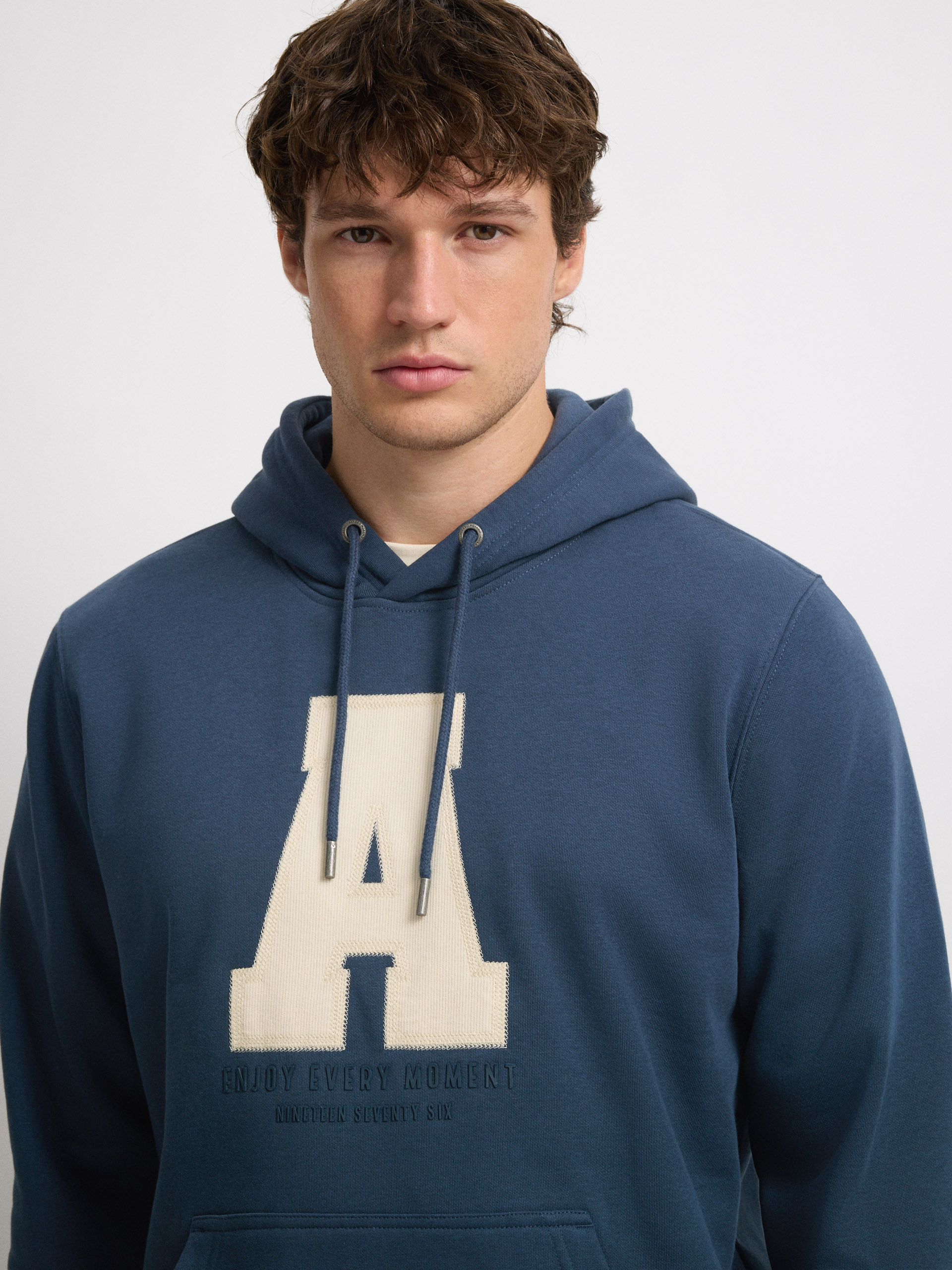 SUDADERA MOMENT
