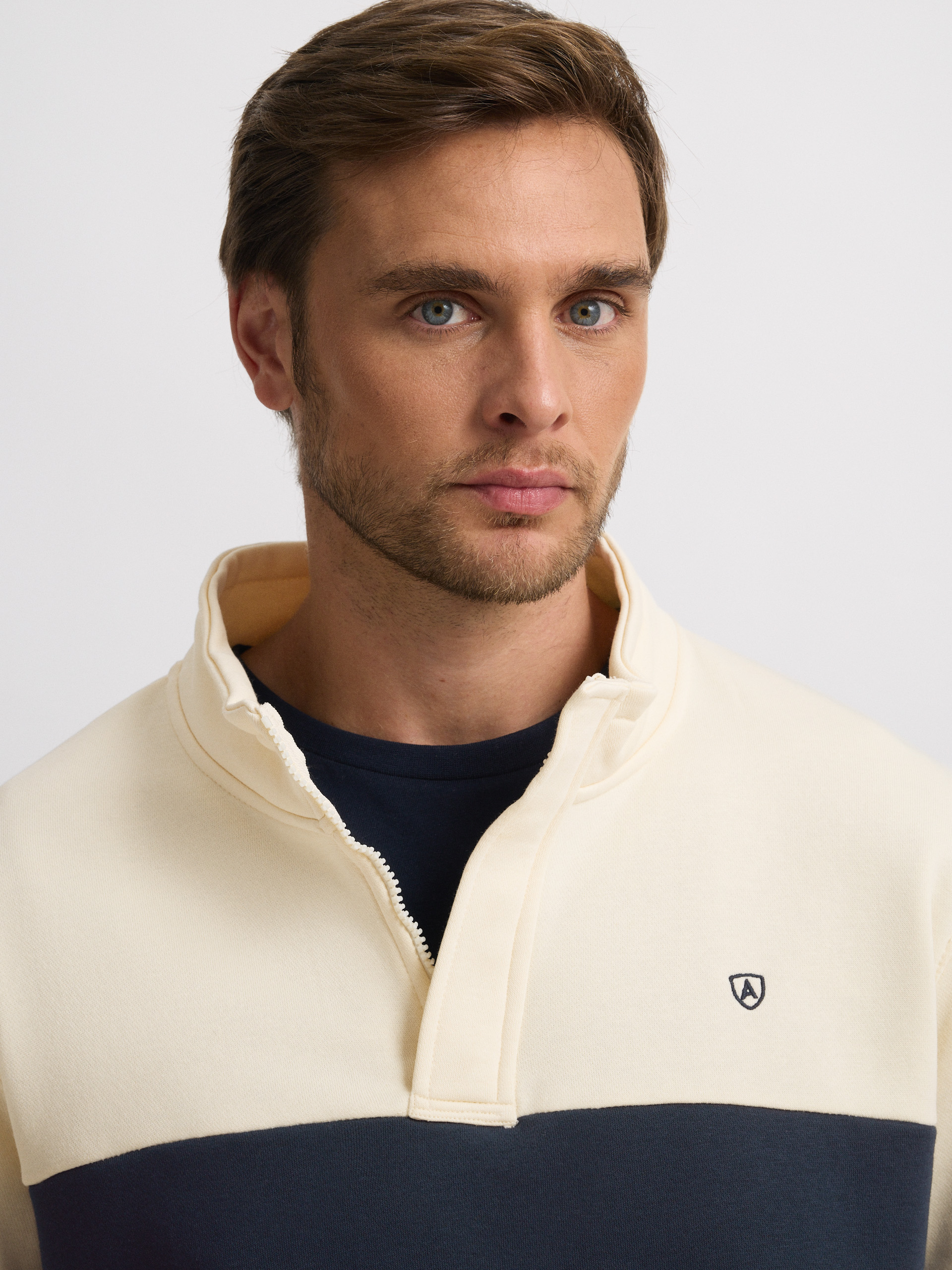 SUDADERA TOM