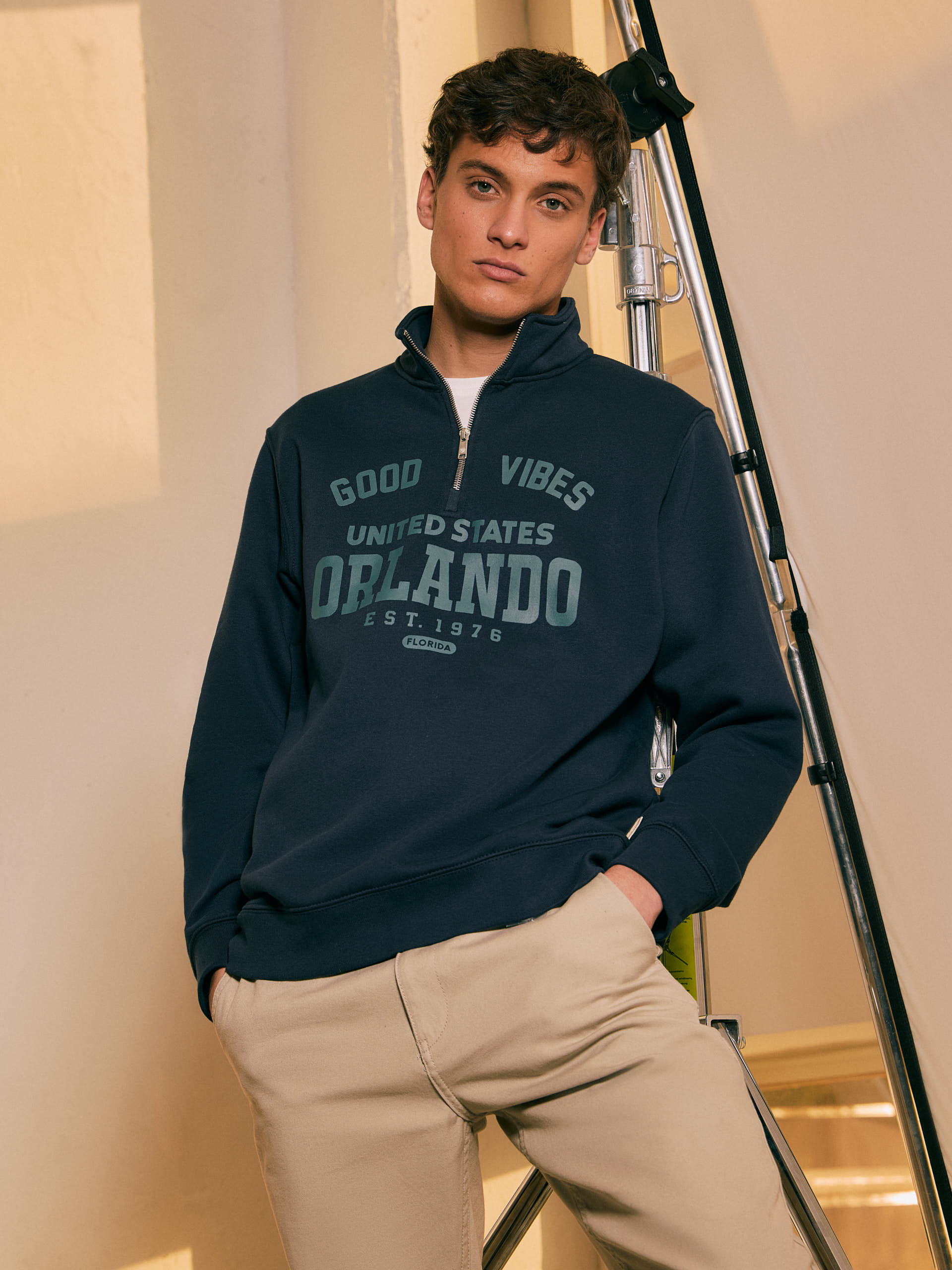 SUDADERA ORLANDO AZUL MARINO