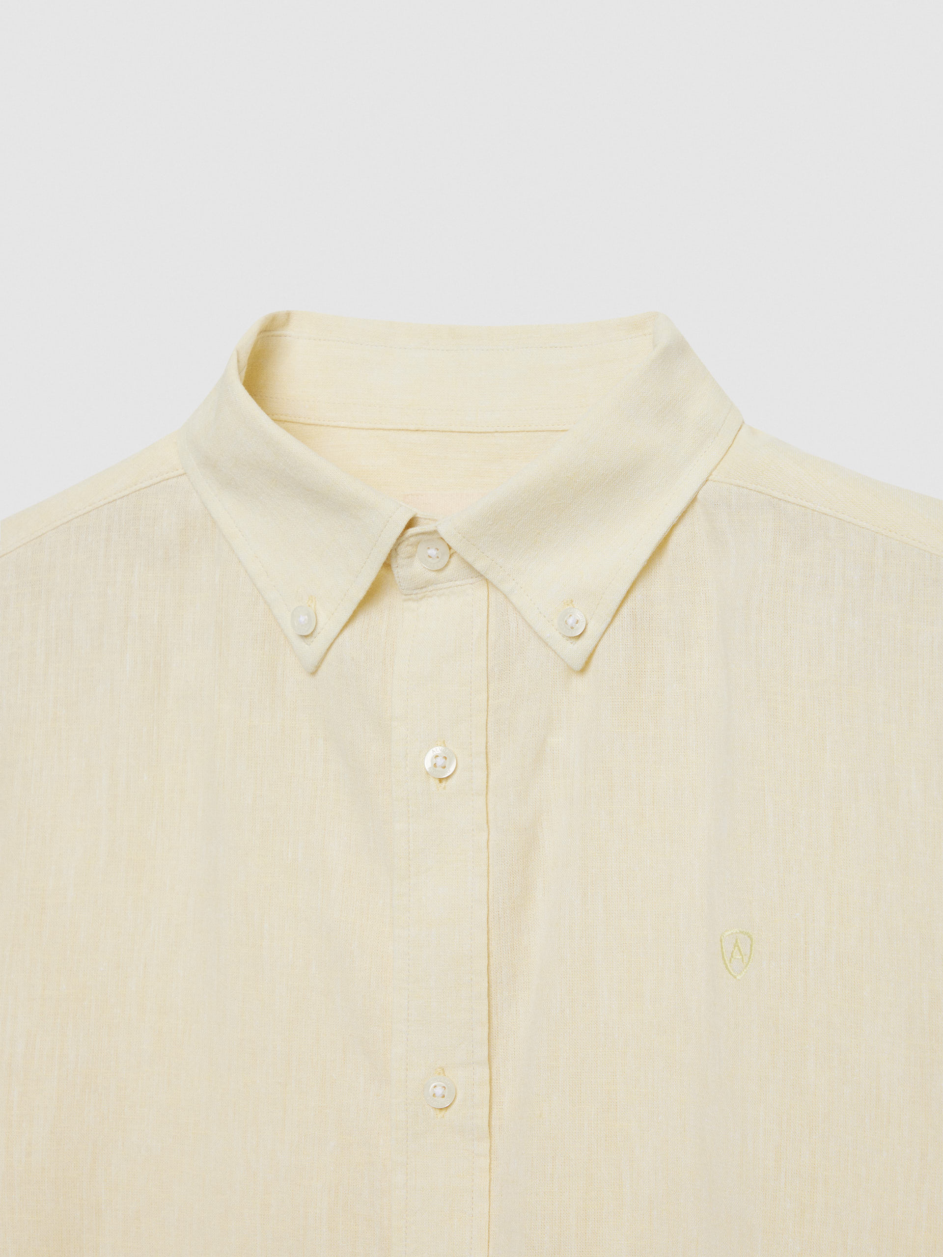 CAMISA LINO C. BOTON