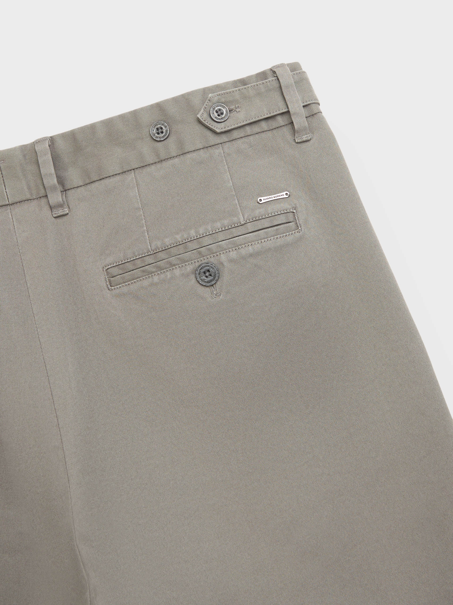 PANTALON CARROT