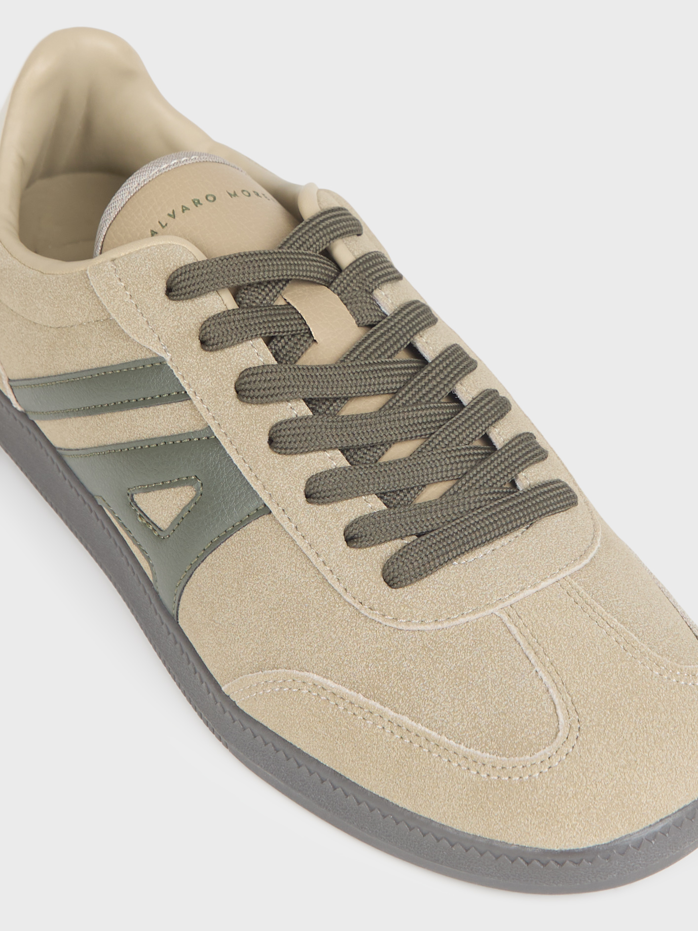 SNEAKERS ROGER