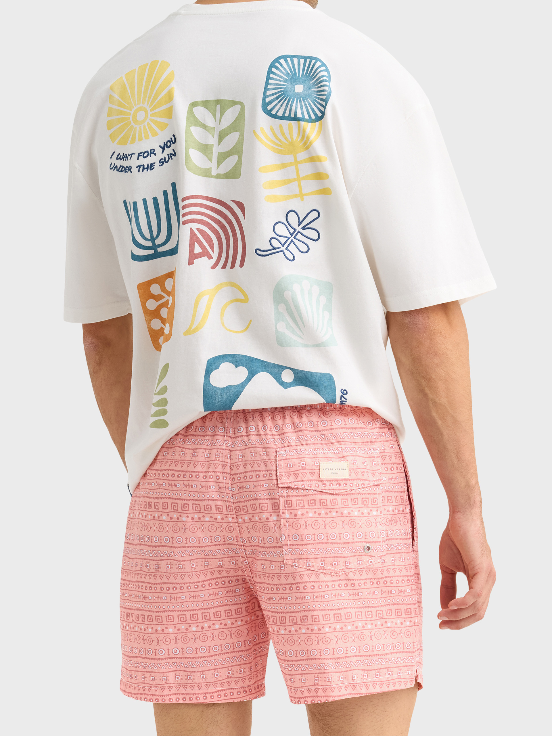 BA&Ntilde;ADOR ARIKI