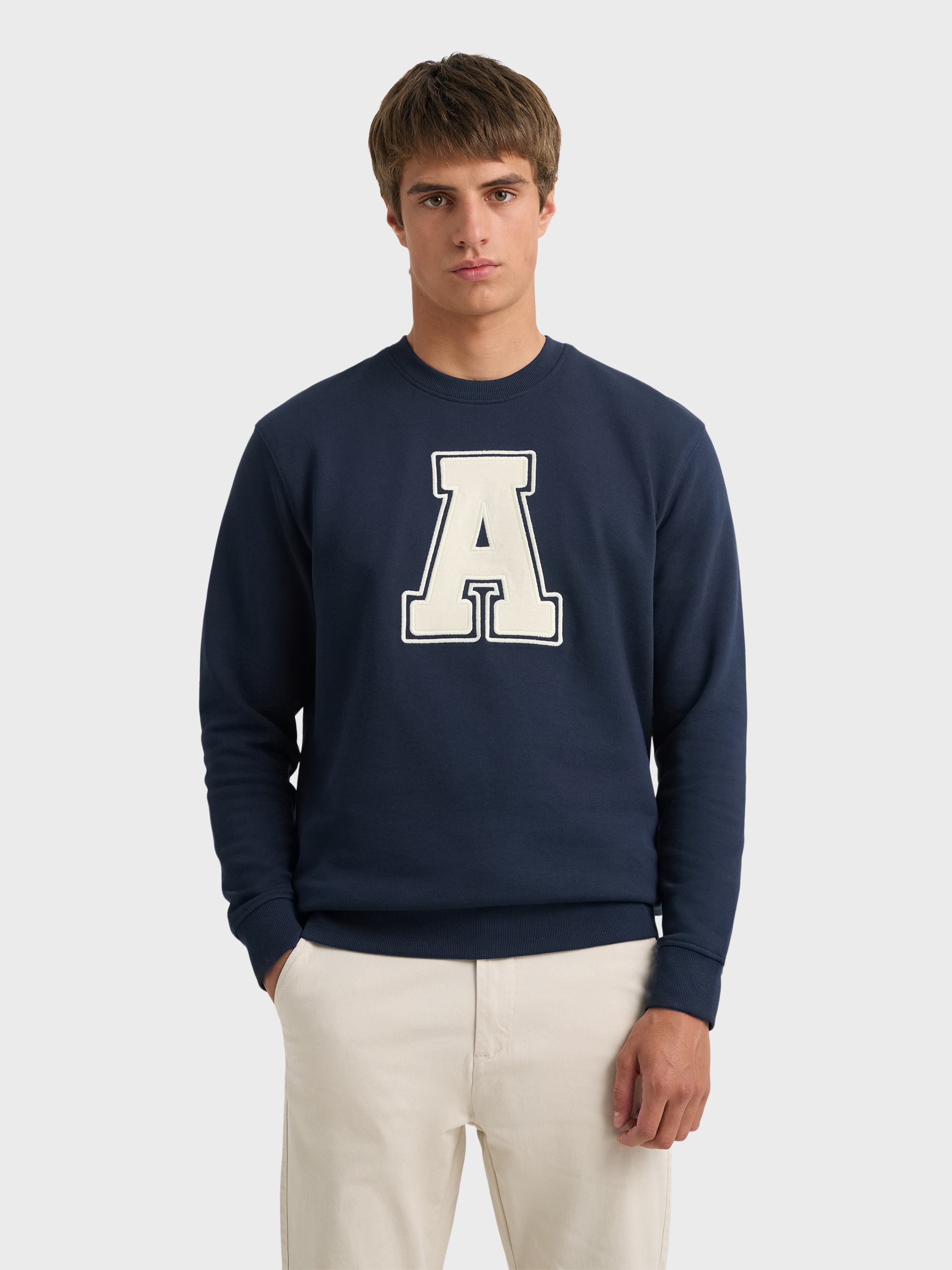 SUDADERA COLLEGE AZUL MARINO