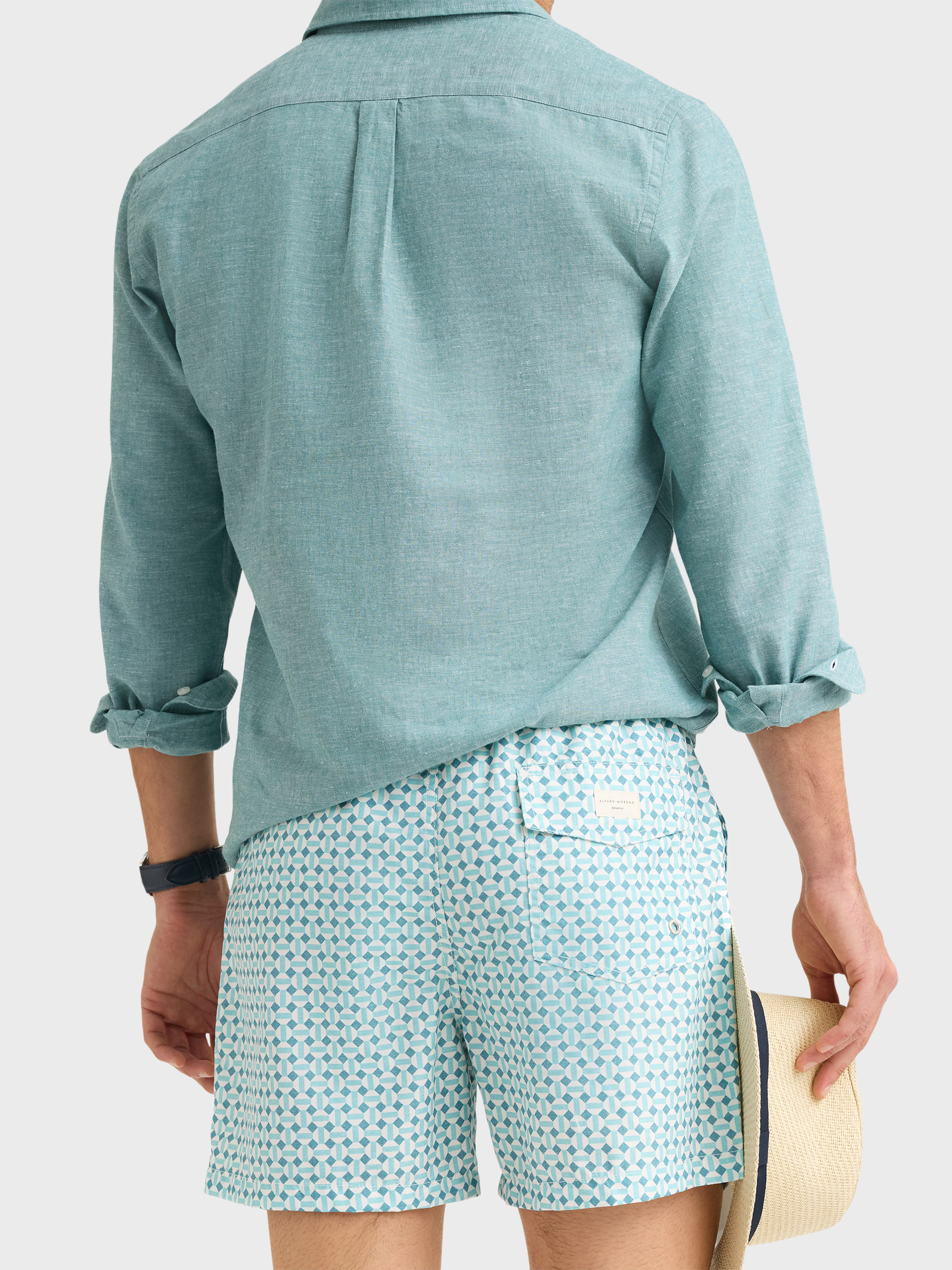 BA&Ntilde;ADOR GEOMETRIC