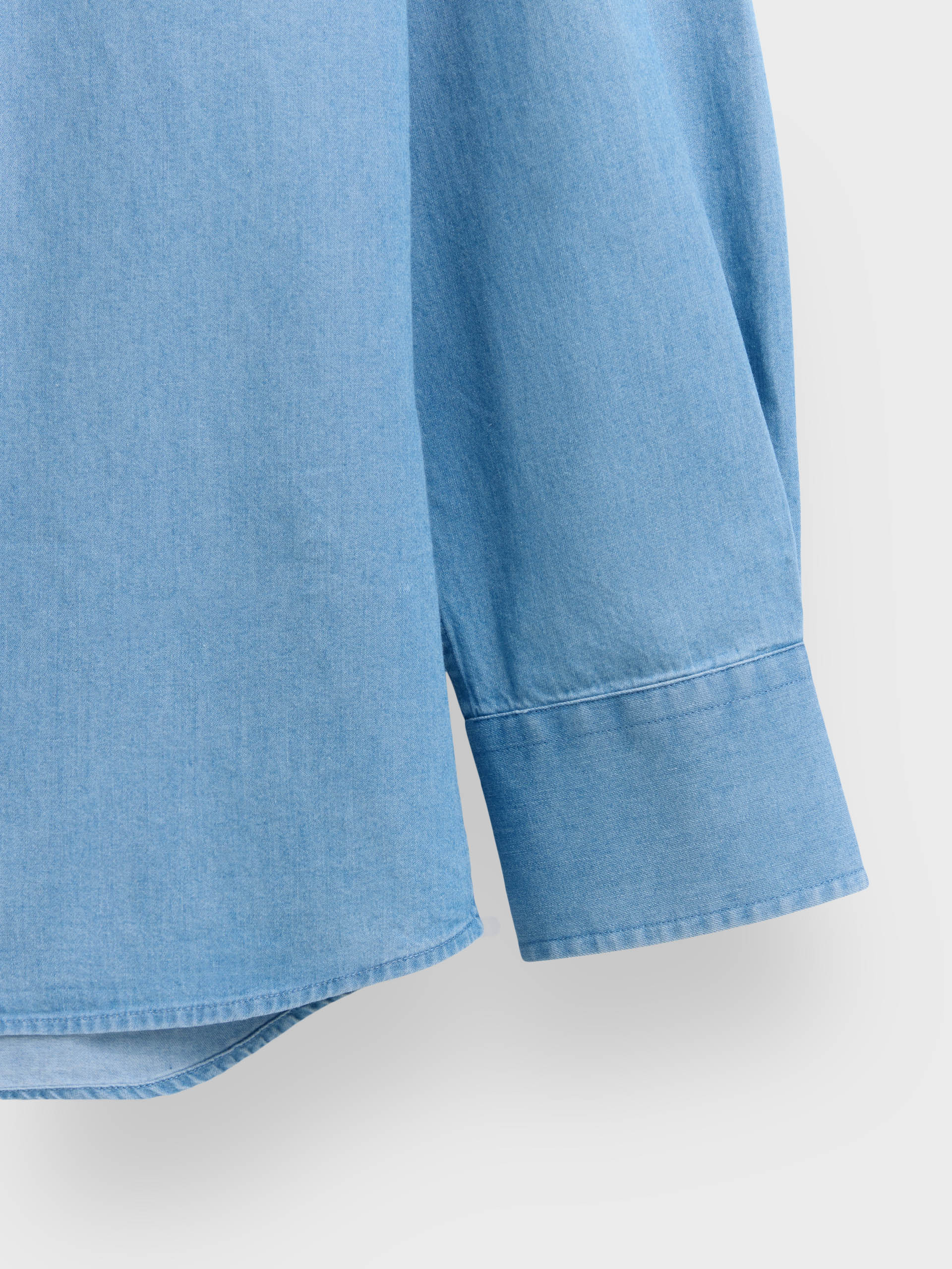 CAMISA DENIM BUTTON DOWN