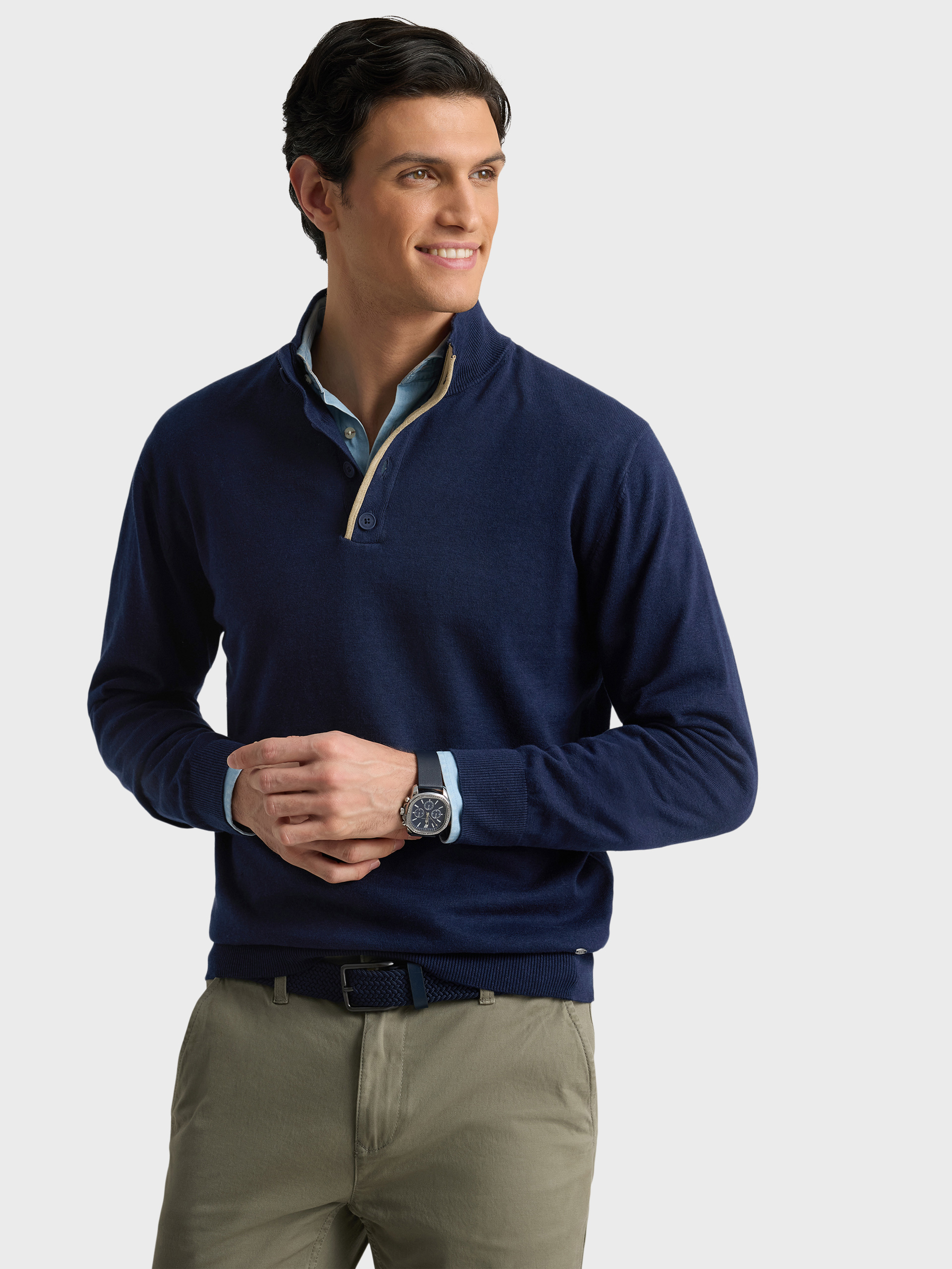 JERSEY BUTTON COLLAR