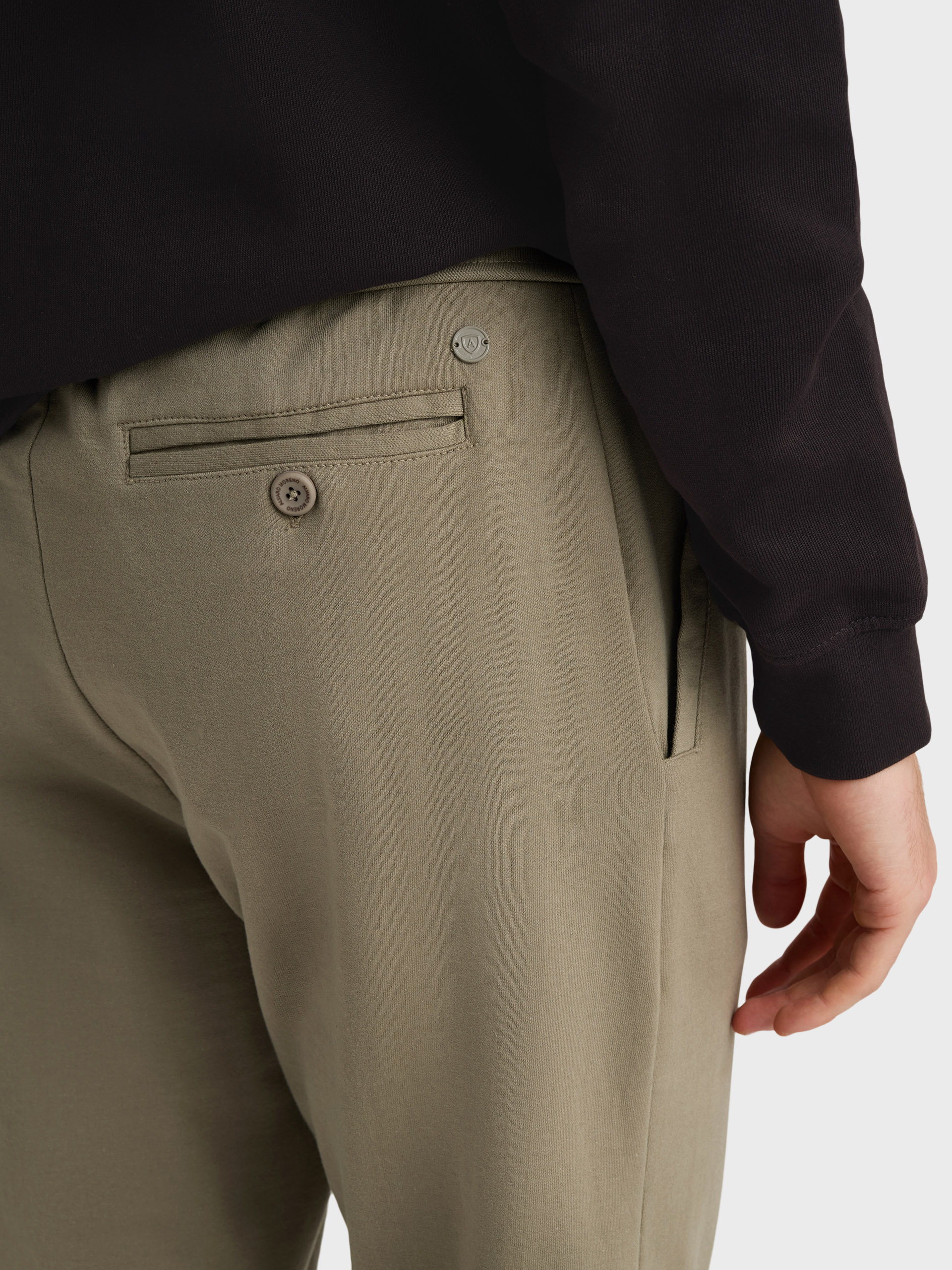 JOGGER CHINO PUNTO